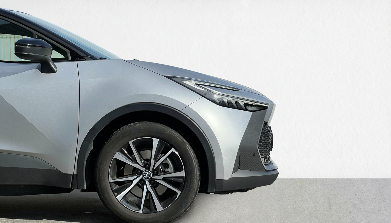 TOYOTA TOYOTA C-HR PLUG-IN Toyota C-HR Plug-in 2.0 Hybrid Dynamic Force SQUARE Collection