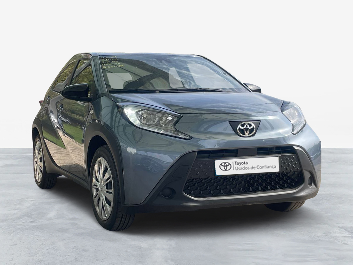 TOYOTA AYGO X Aygo X play 1.0G