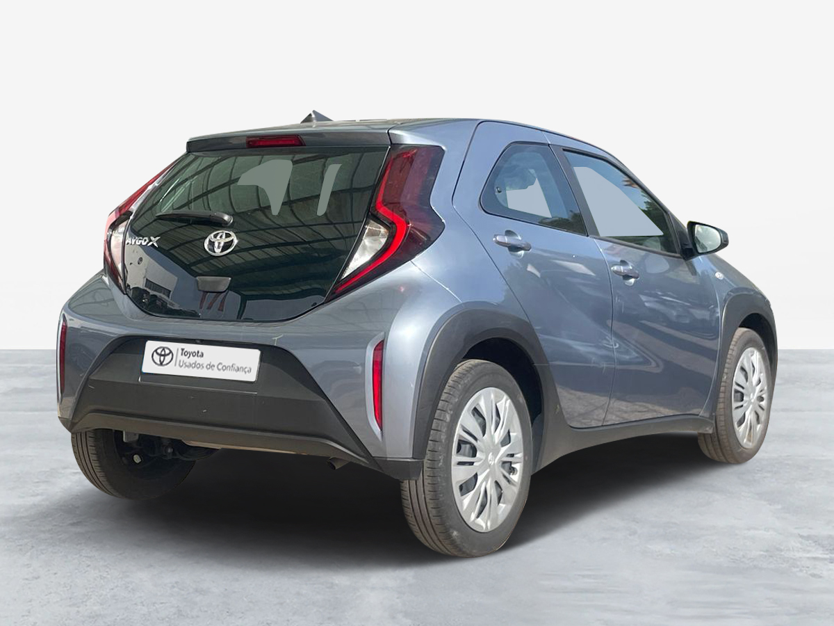 TOYOTA AYGO X Aygo X play 1.0G
