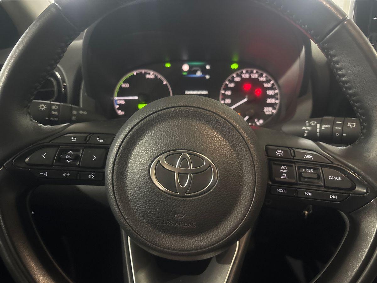 TOYOTA YARIS Yaris 1.5 Hybrid 115 Comfort Plus