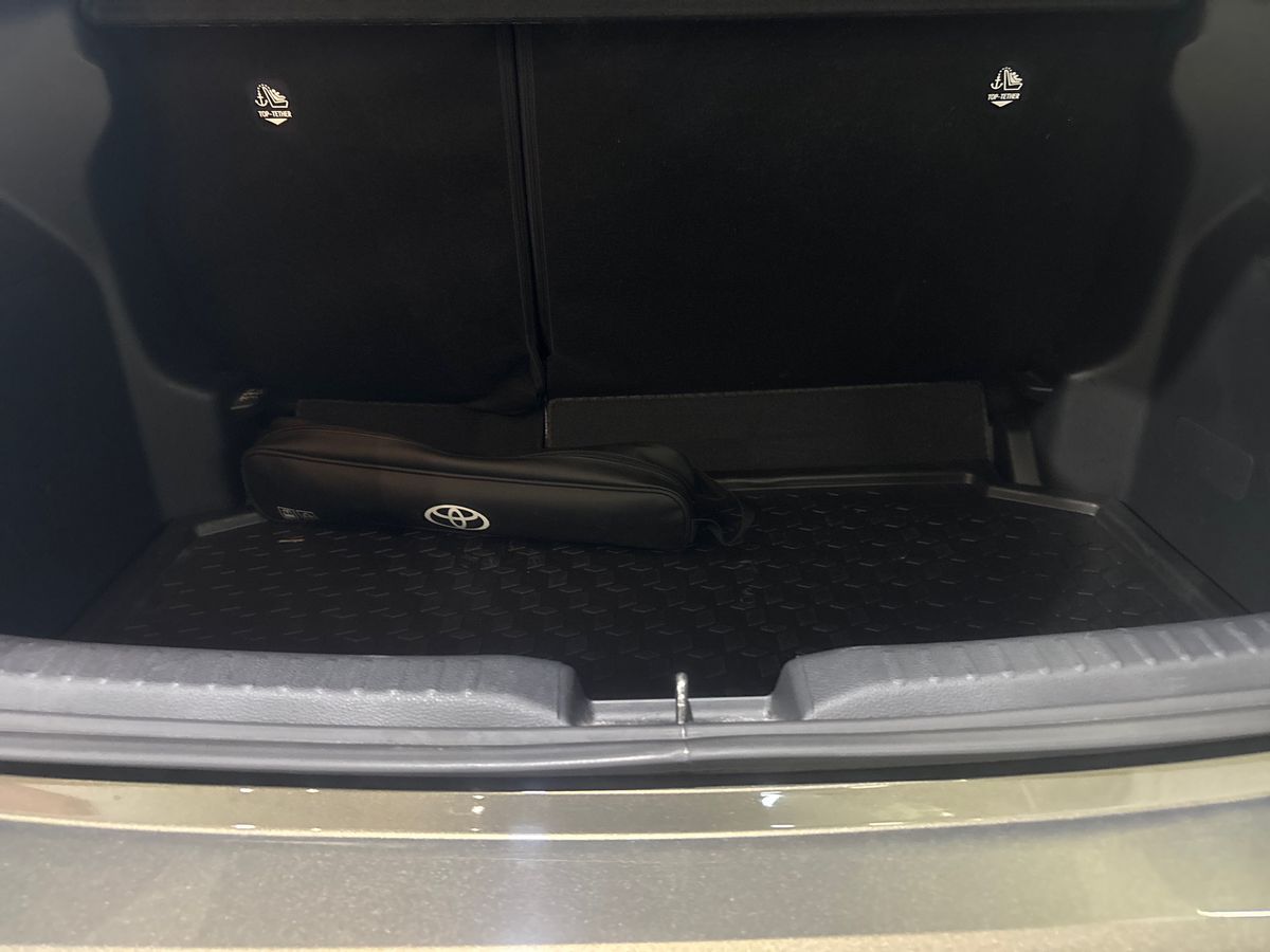 TOYOTA YARIS Yaris 1.5 Hybrid 115 Comfort Plus