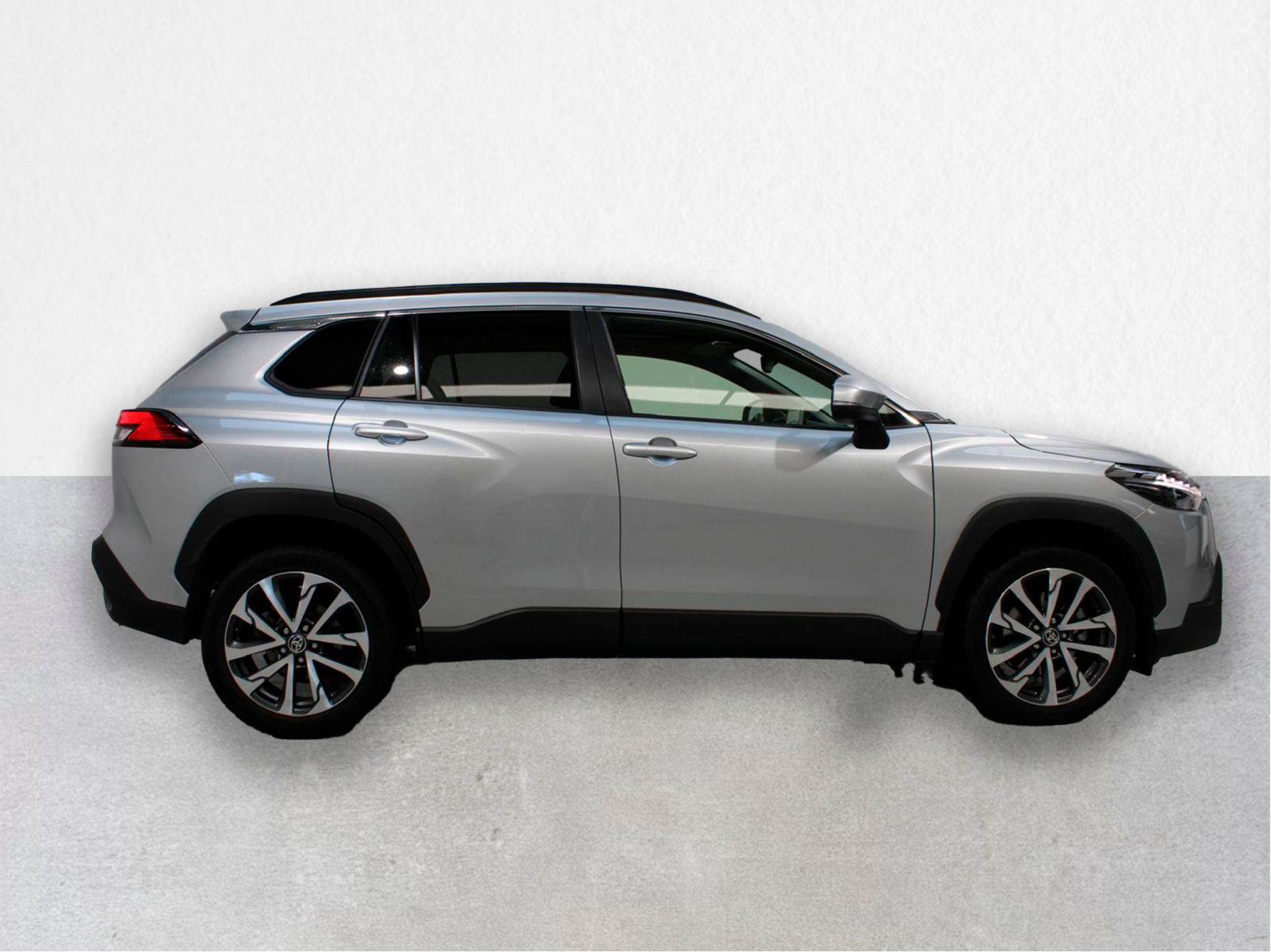 TOYOTA COROLLA CROSS Corolla Cross 1.8 Hybrid Luxury