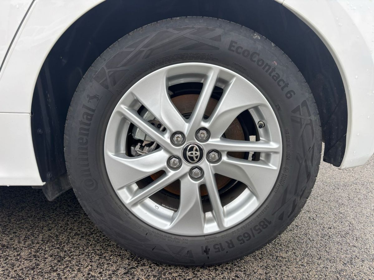 TOYOTA YARIS Yaris 1.5 Hybrid 115 Comfort Plus