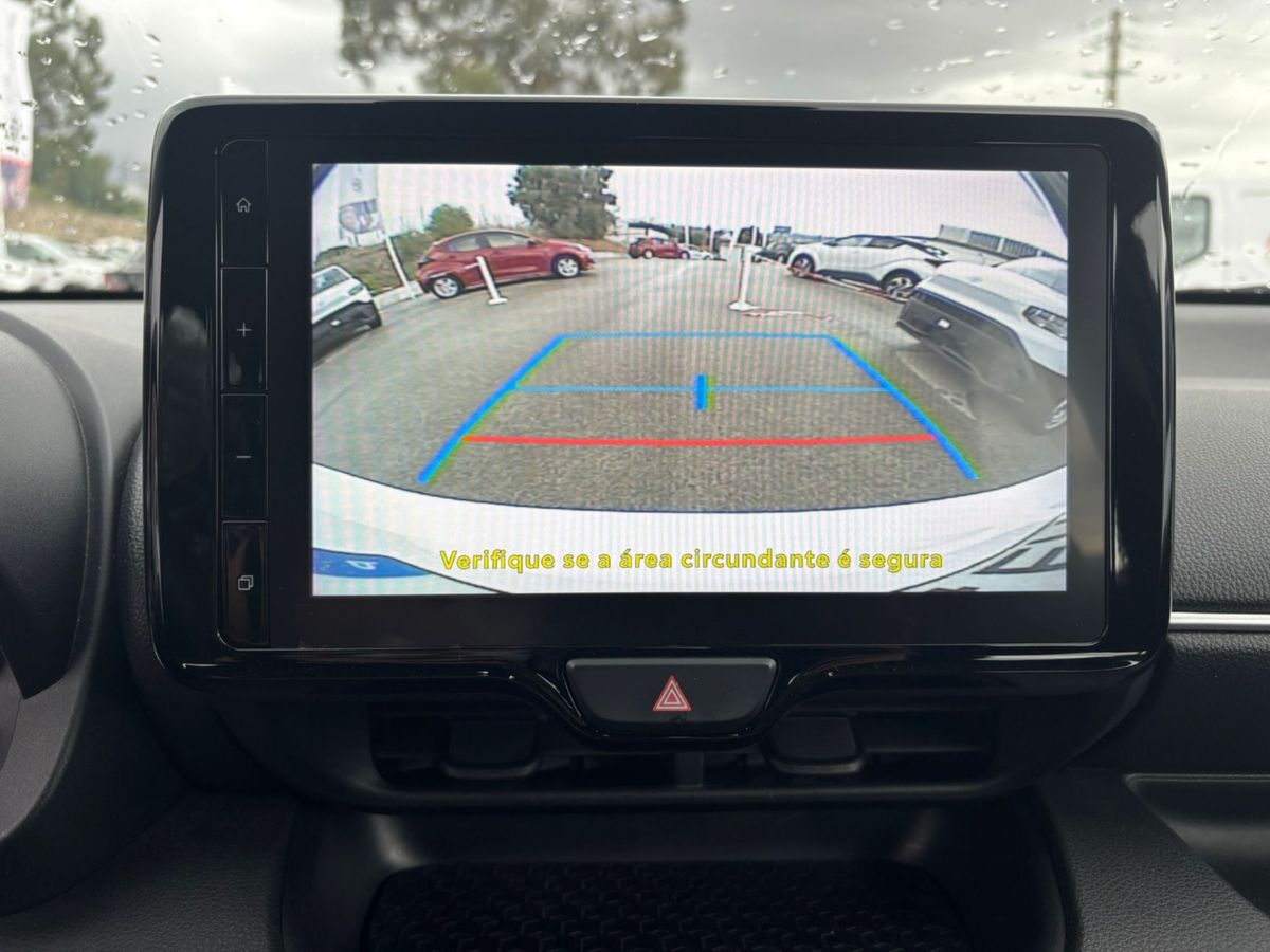 TOYOTA YARIS Yaris 1.5 Hybrid 115 Comfort Plus