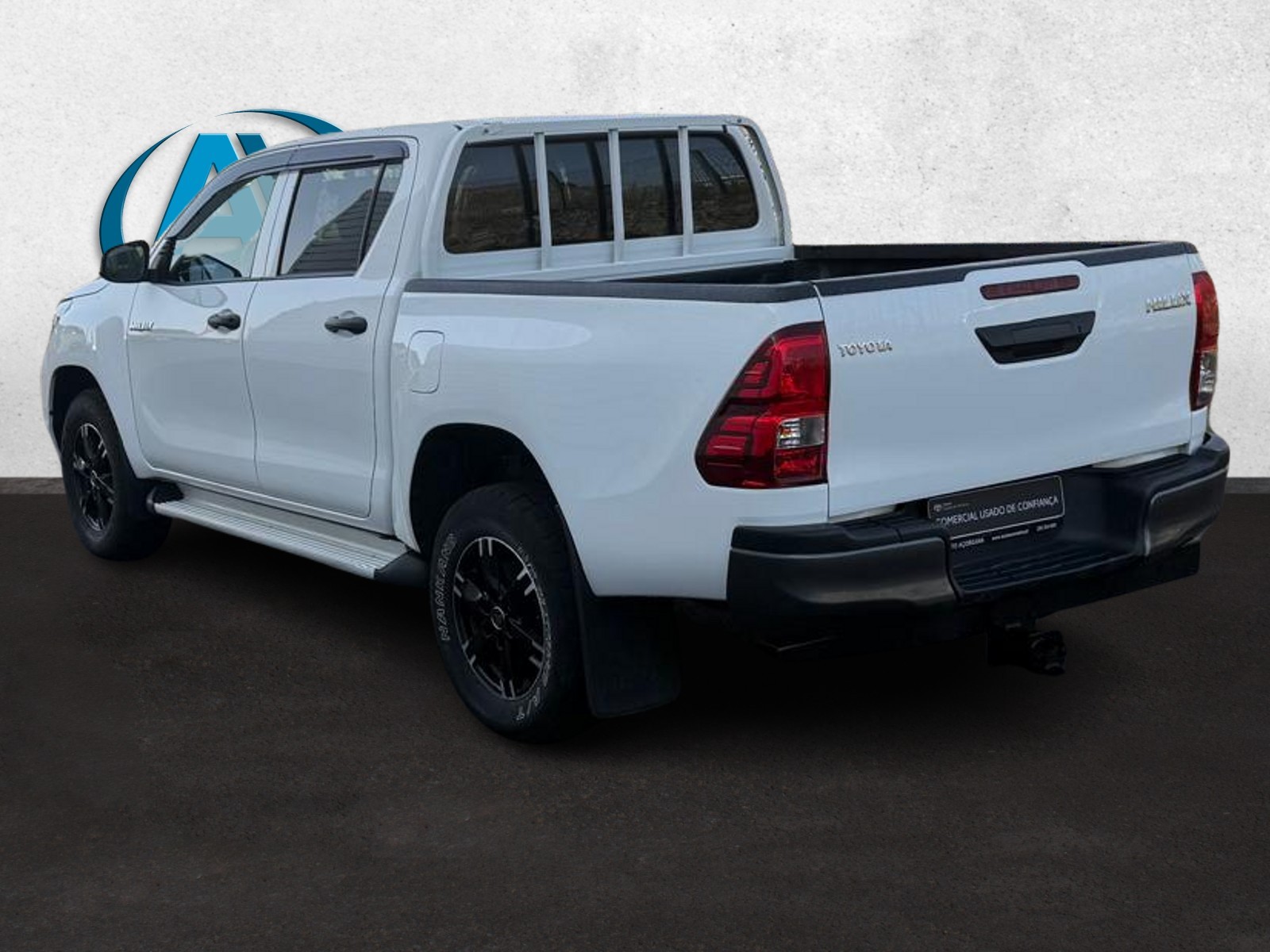 TOYOTA HILUX Hilux 2.4D 4x4 Cabina Dupla Caixa Met�lica