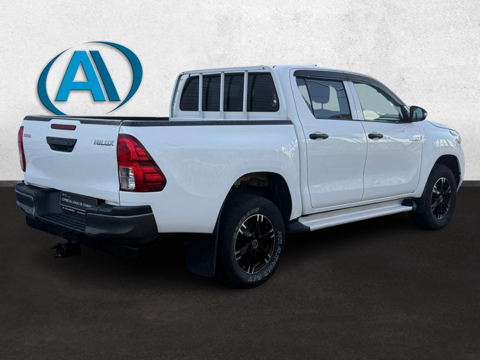 TOYOTA HILUX Hilux 2.4D 4x4 Cabina Dupla Caixa Met�lica