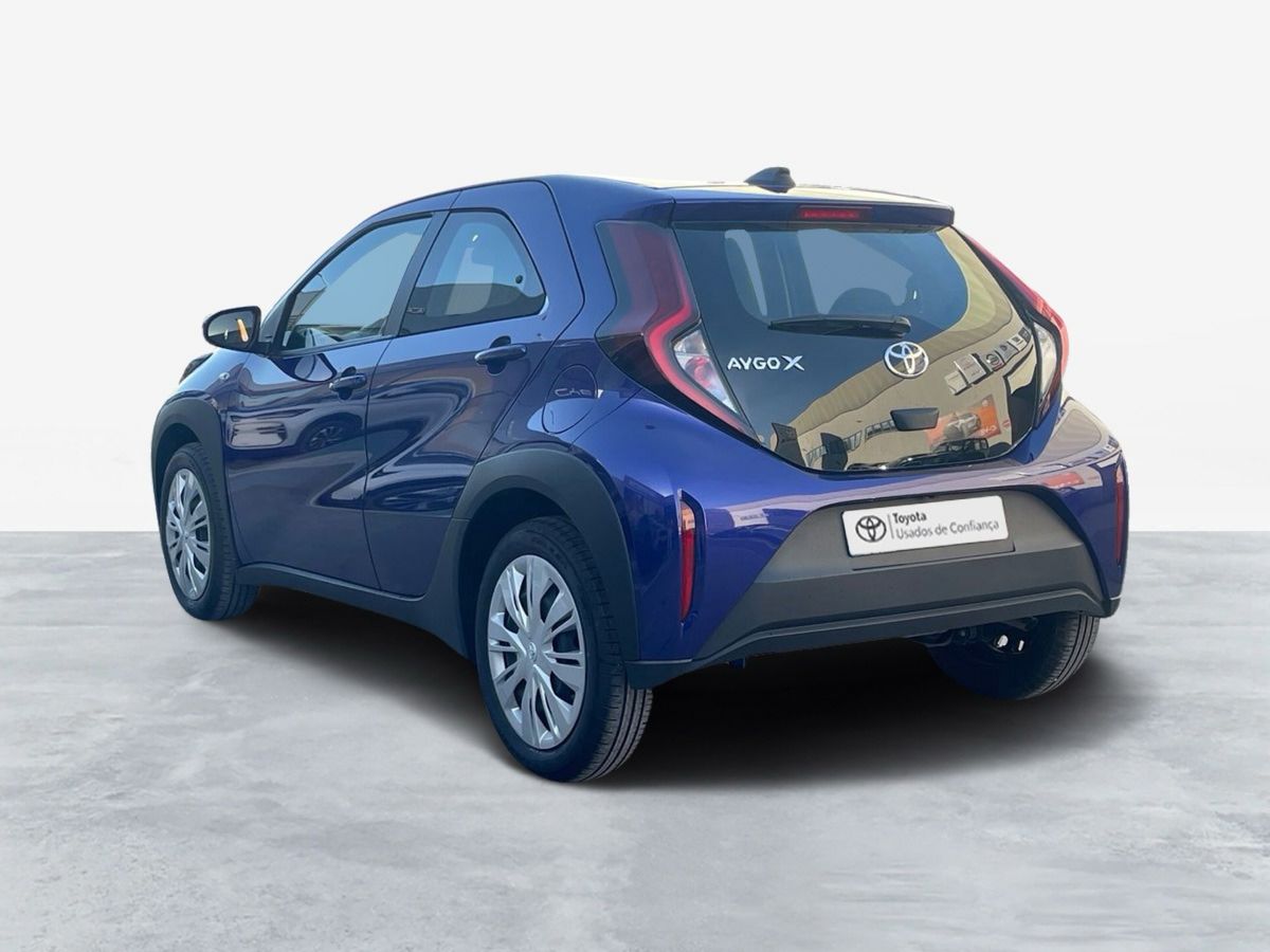 TOYOTA AYGO X Aygo X play 1.0G
