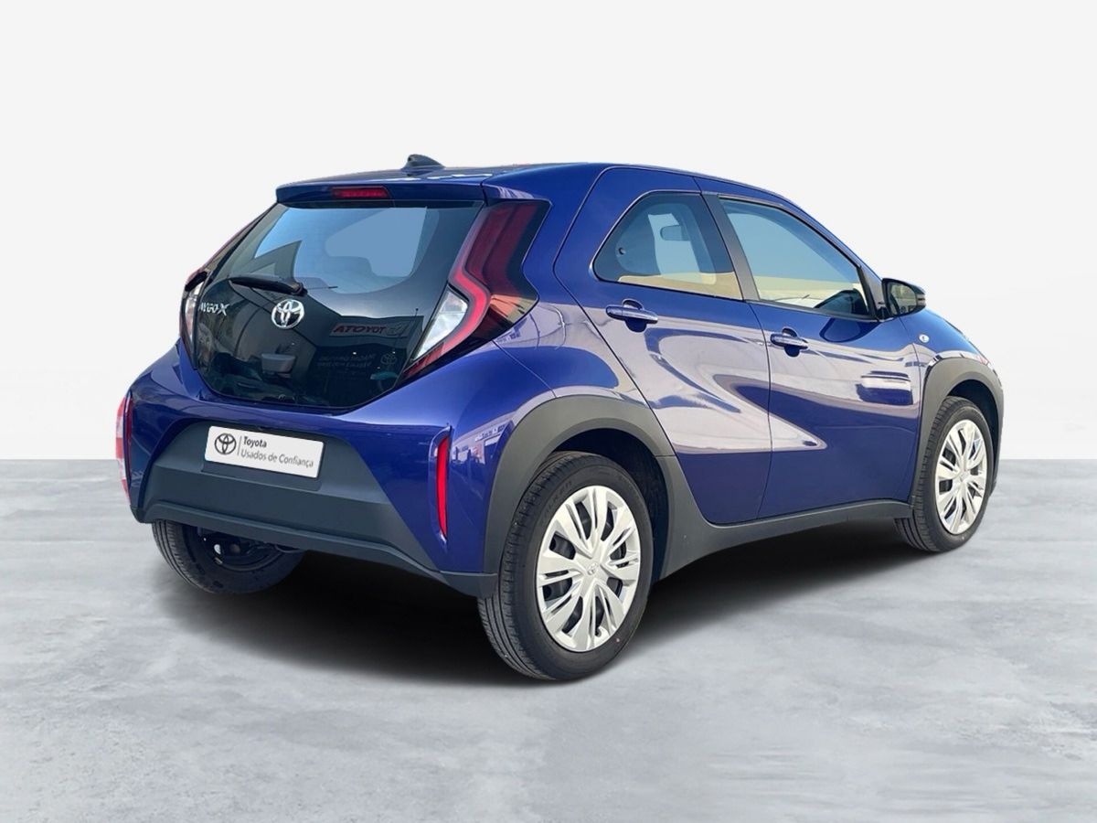 TOYOTA AYGO X Aygo X play 1.0G
