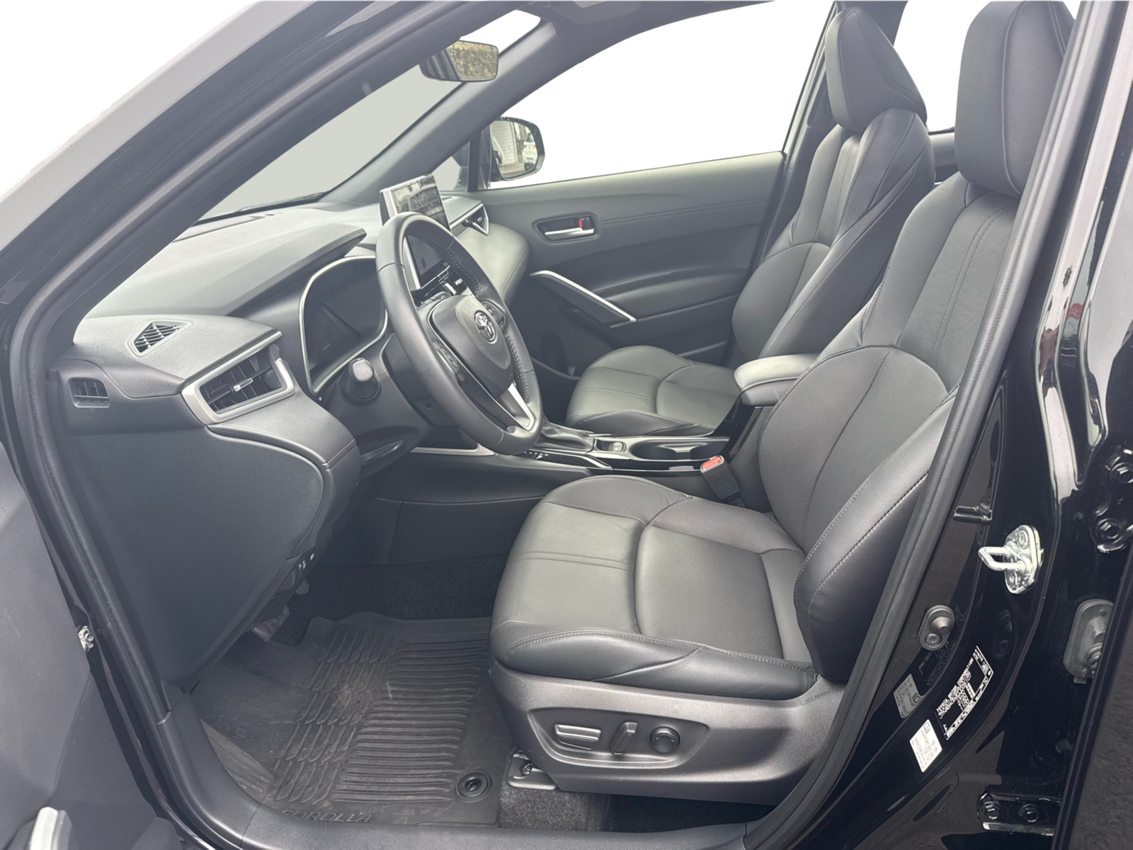 TOYOTA COROLLA CROSS Corolla Cross 2.0 Hybrid Luxury