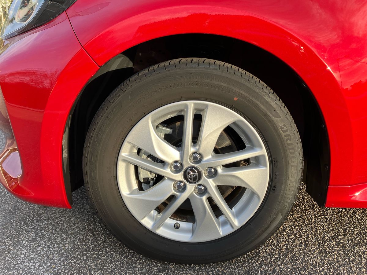 TOYOTA YARIS Yaris 1.5 Hybrid 115 Comfort Plus