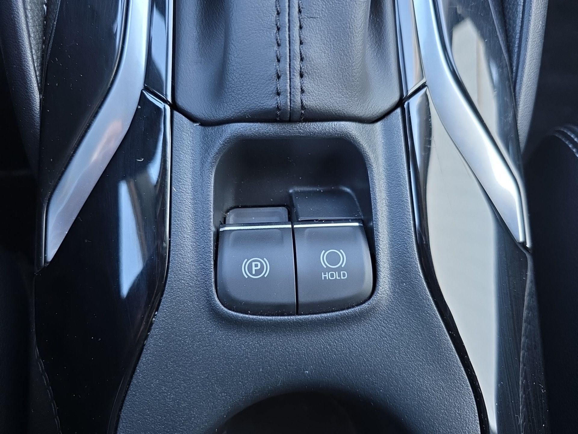 TOYOTA COROLLA SEDAN Corolla SD 1.8 Hybrid Luxury