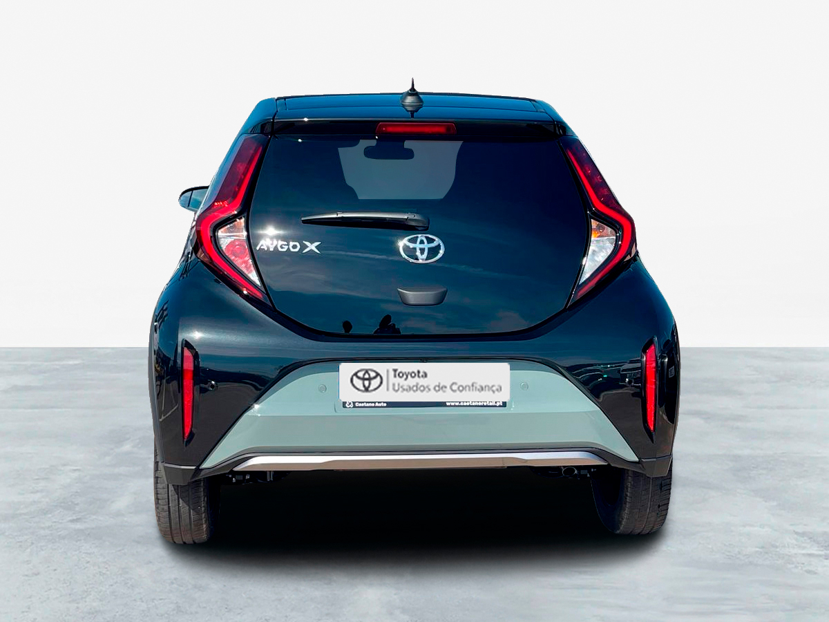 TOYOTA AYGO X Aygo X envy 1.0G CVT