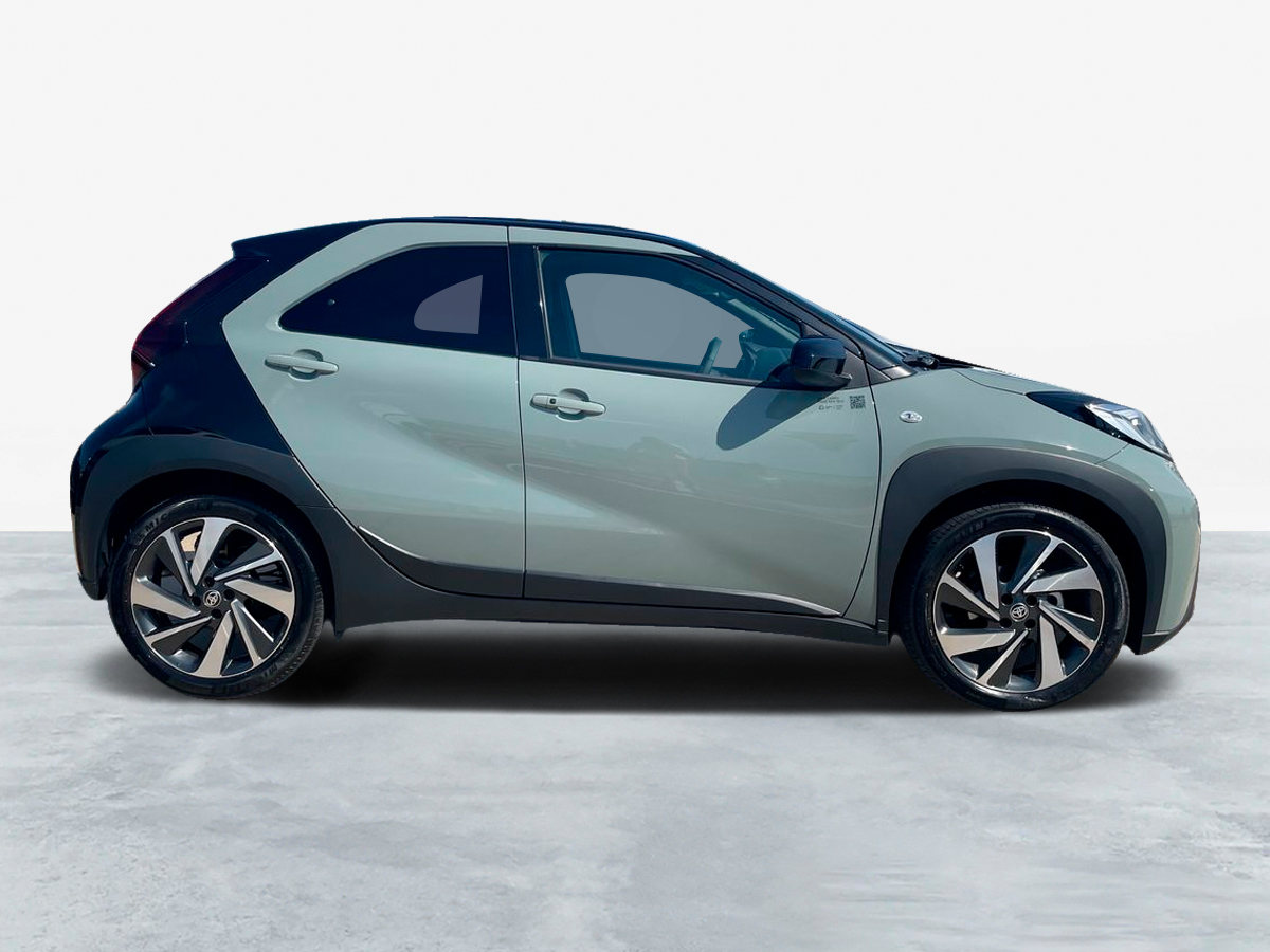 TOYOTA AYGO X Aygo X envy 1.0G CVT