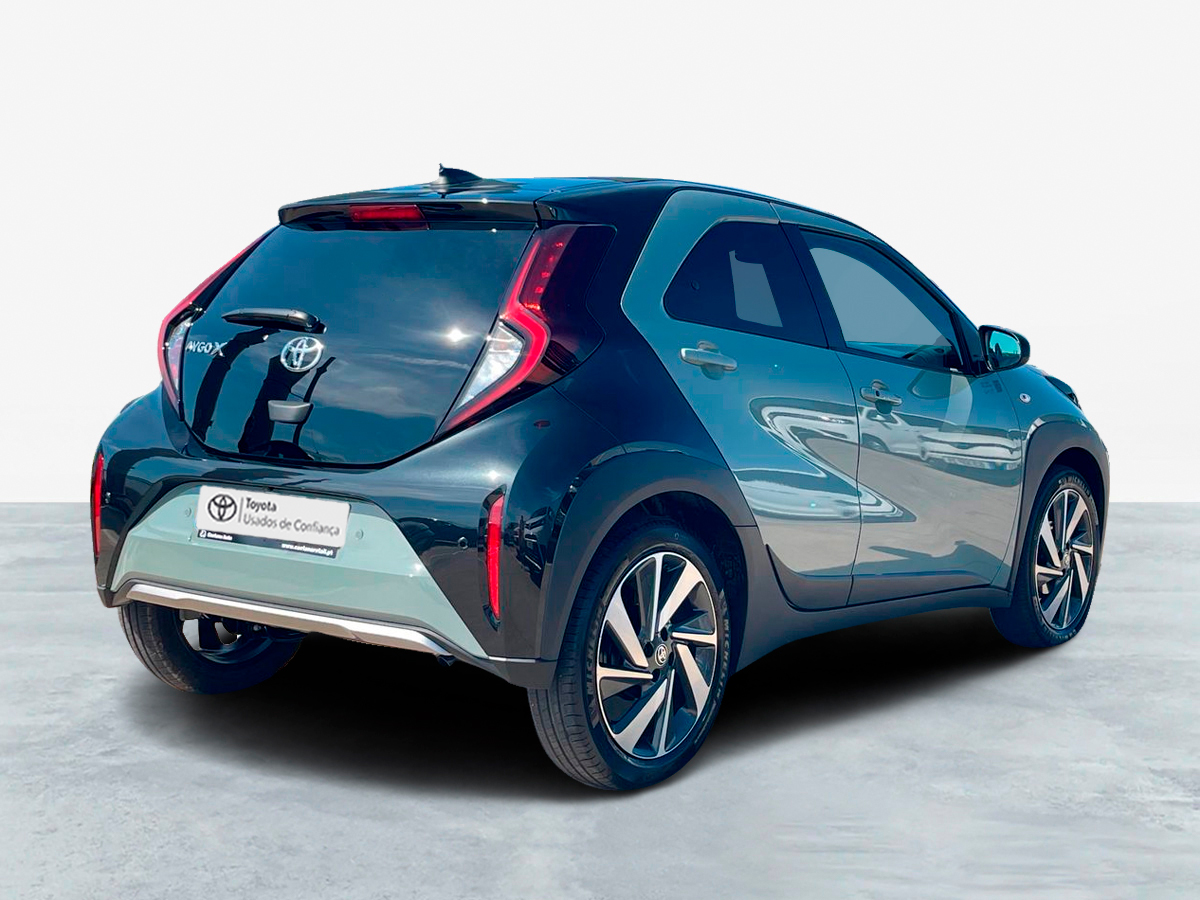 TOYOTA AYGO X Aygo X envy 1.0G CVT