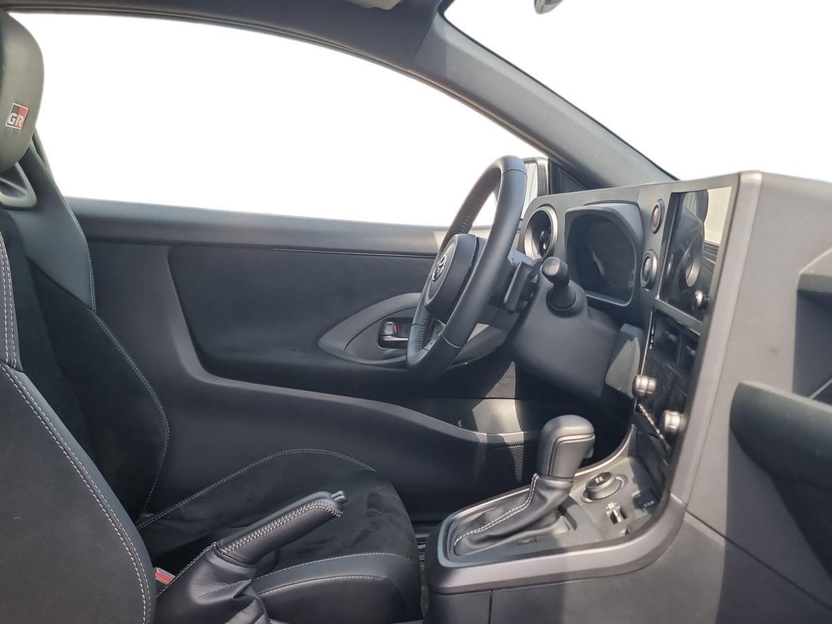 TOYOTA GR YARIS GR Yaris 1.6T Legend T/A