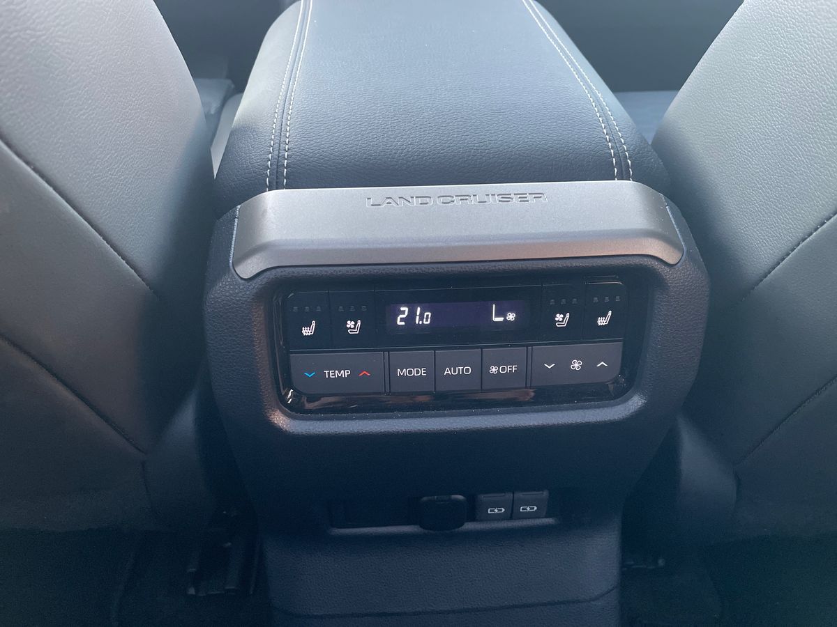 TOYOTA LAND CRUISER Land Cruiser 250 2.8D VX-L