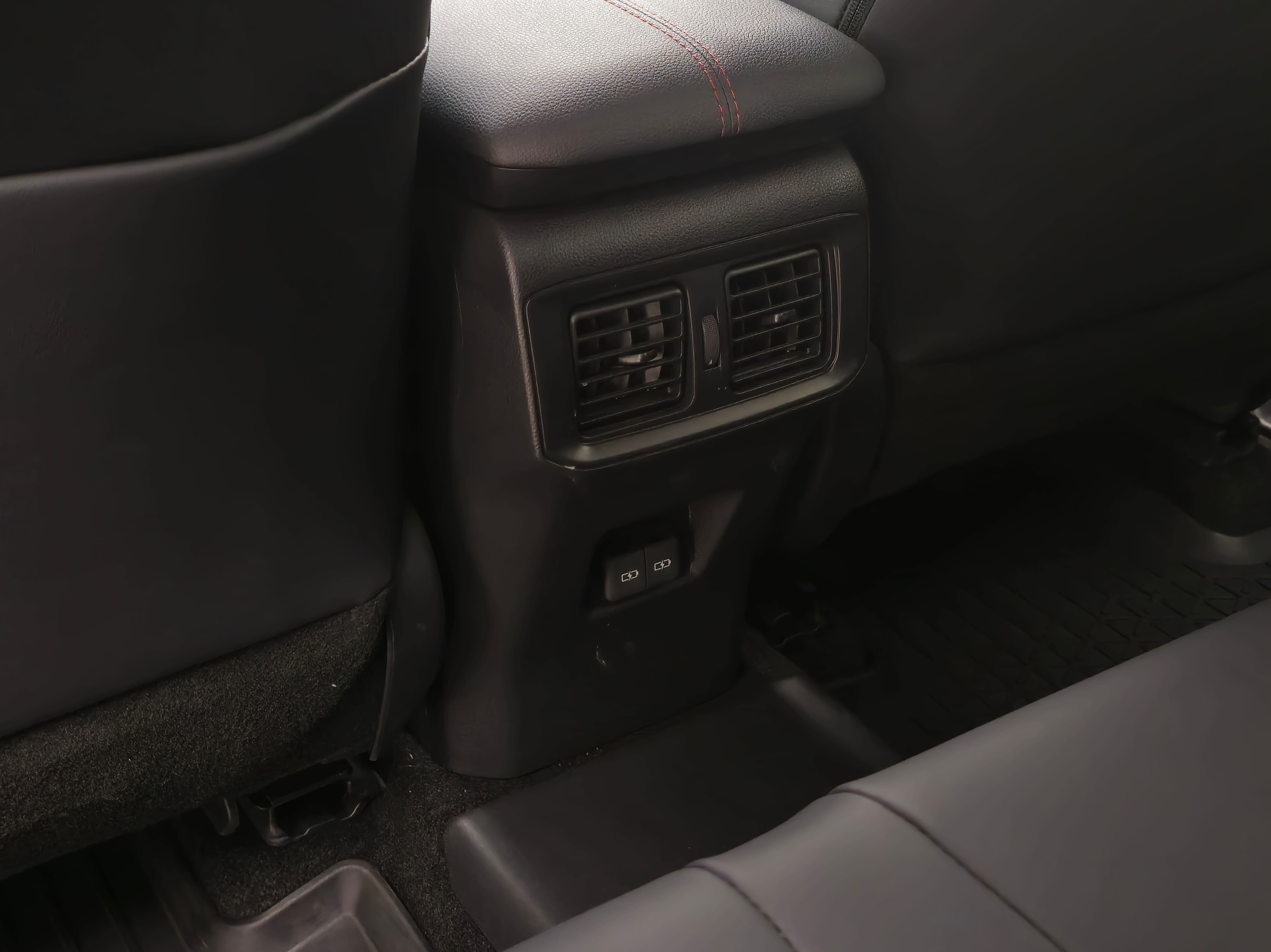 TOYOTA RAV4 PLUG-IN RAV4 Plug-in 2.5 Hybrid Dynamic Force SQUARE Collection AWD-i