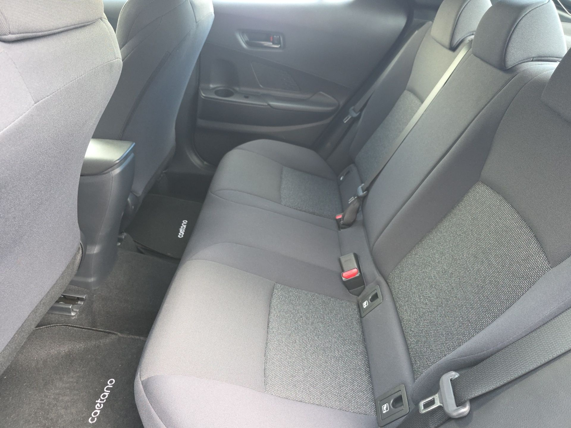 TOYOTA TOYOTA C-HR Toyota C-HR 1.8 Hybrid Comfort
