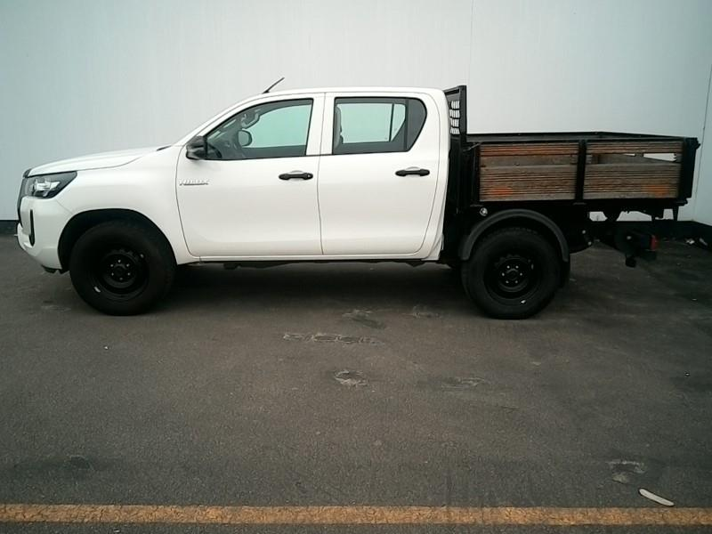 Ver detalhes de TOYOTA HILUX Hilux 2.4D 4x4 Cabina Dupla Chassis