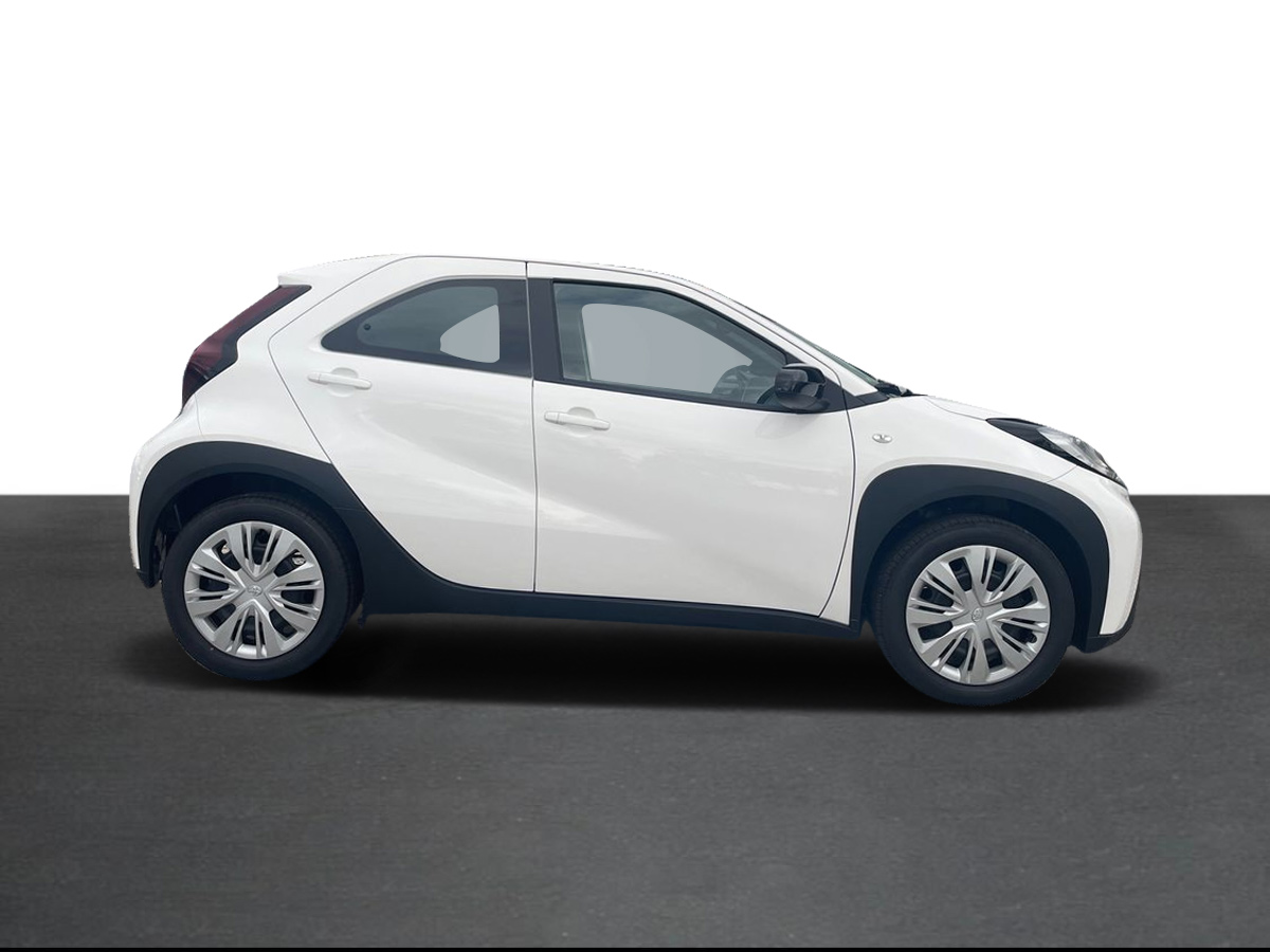 TOYOTA AYGO X Aygo X play 1.0G
