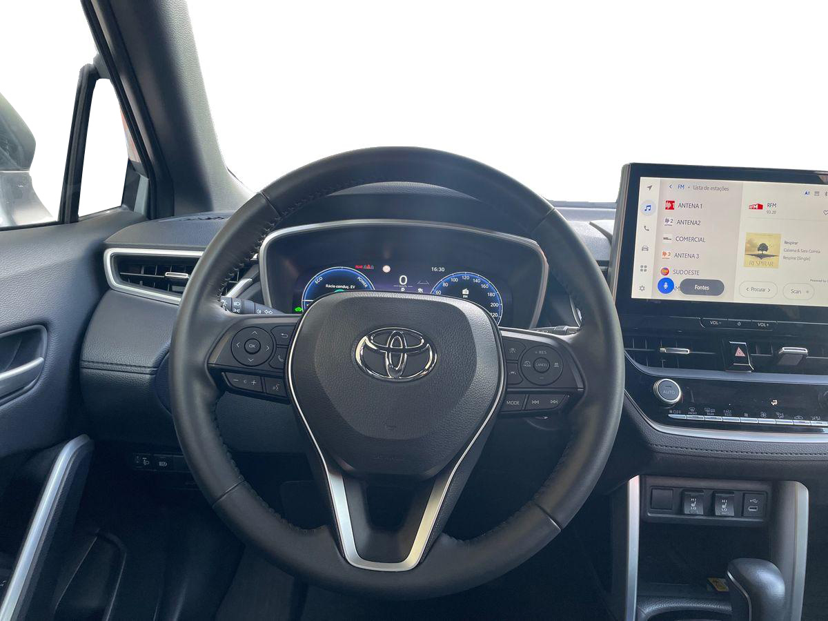 TOYOTA COROLLA CROSS Corolla Cross 2.0 Hybrid Luxury