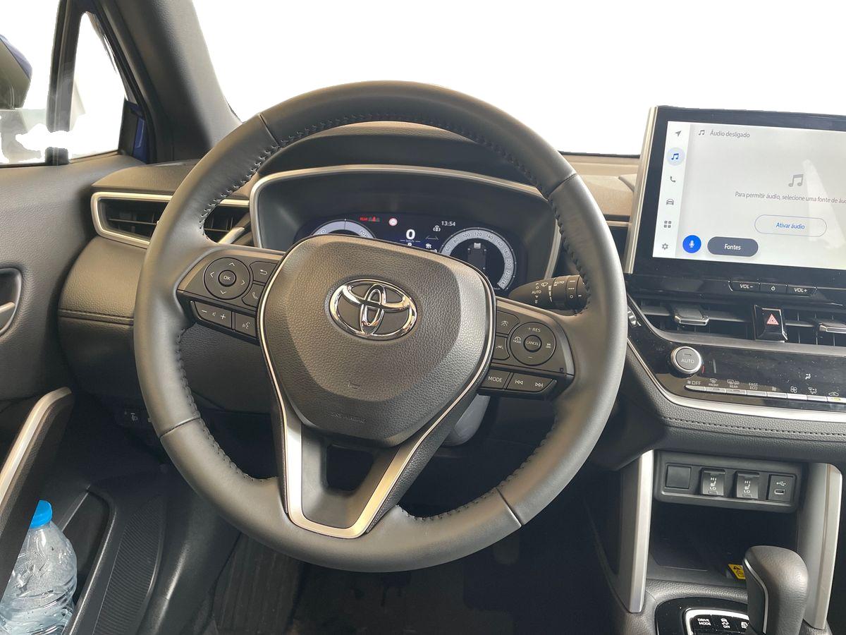 TOYOTA COROLLA CROSS Corolla Cross 2.0 Hybrid Luxury