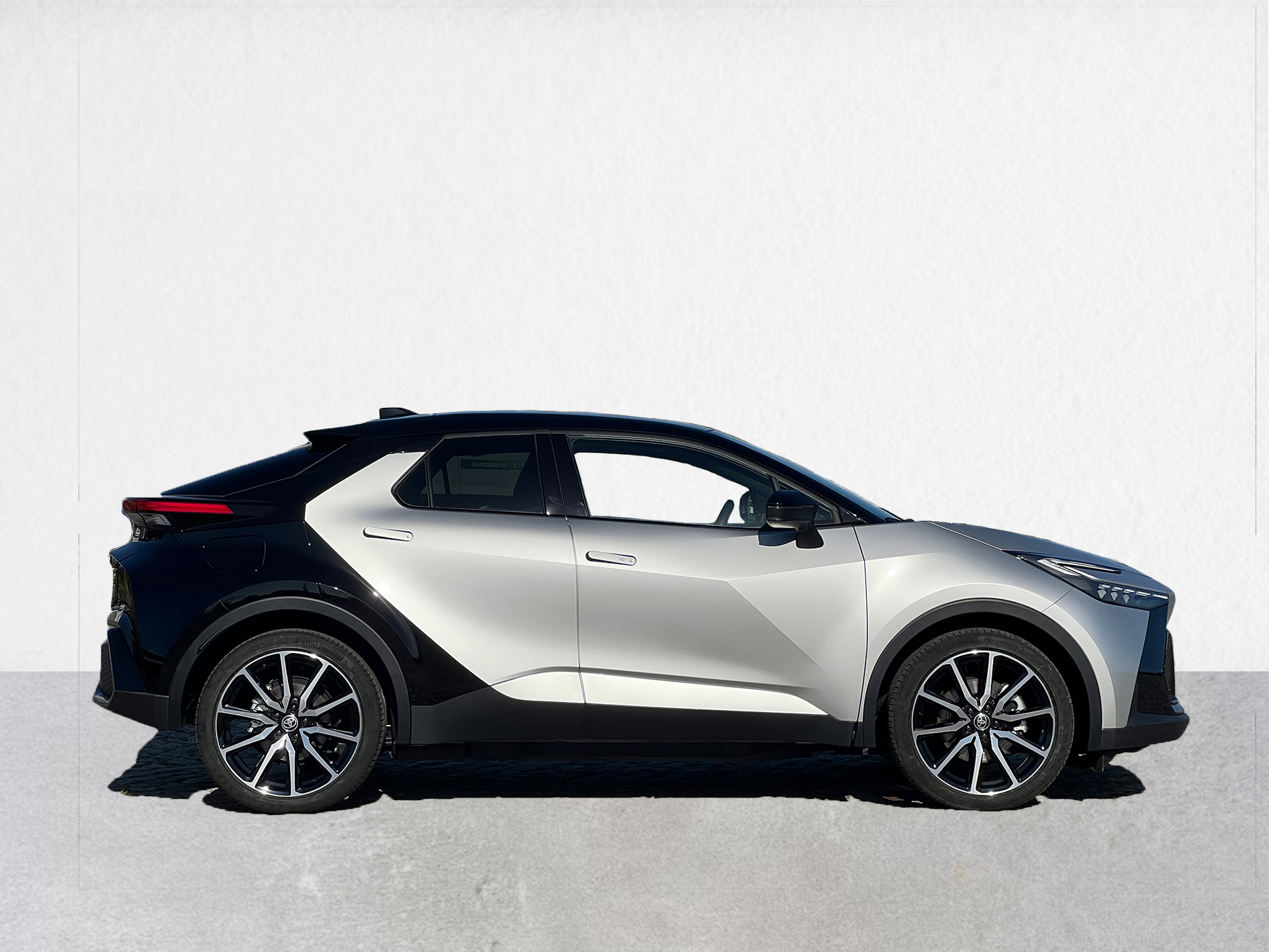 TOYOTA TOYOTA C-HR PLUG-IN Toyota C-HR Plug-in 2.0 Hybrid Dynamic Force GR Sport Premiere Edition