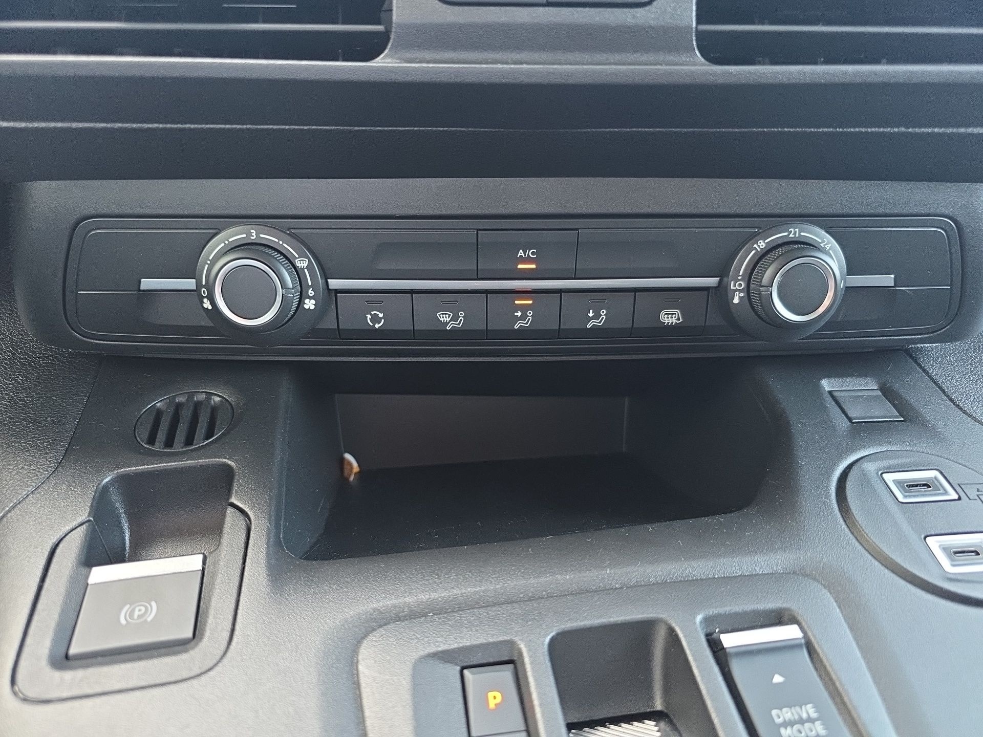 TOYOTA PROACE CITY BEV Proace City BEV L1 50kWh Exclusive