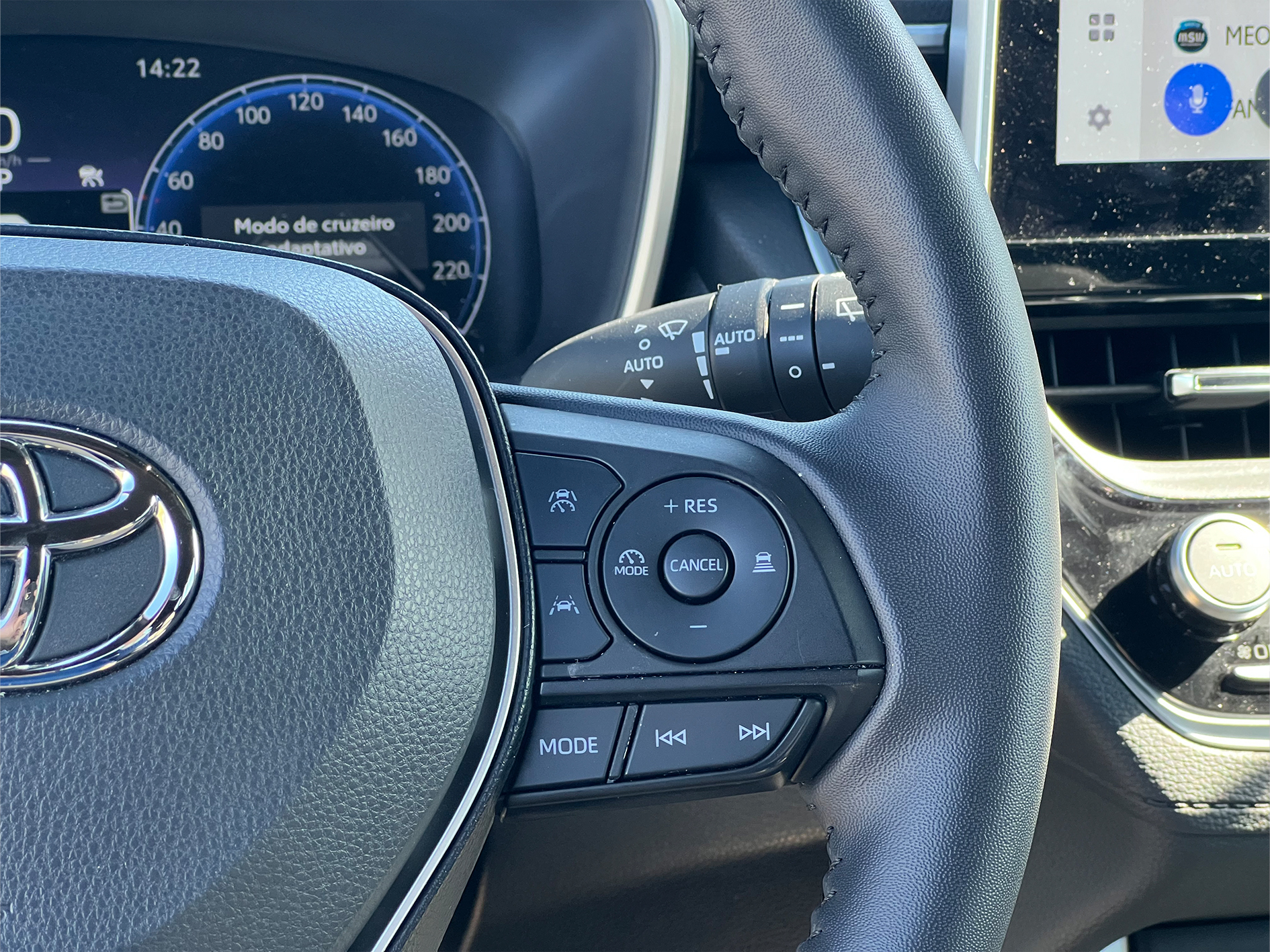 TOYOTA COROLLA CROSS Corolla Cross 1.8 Hybrid Luxury