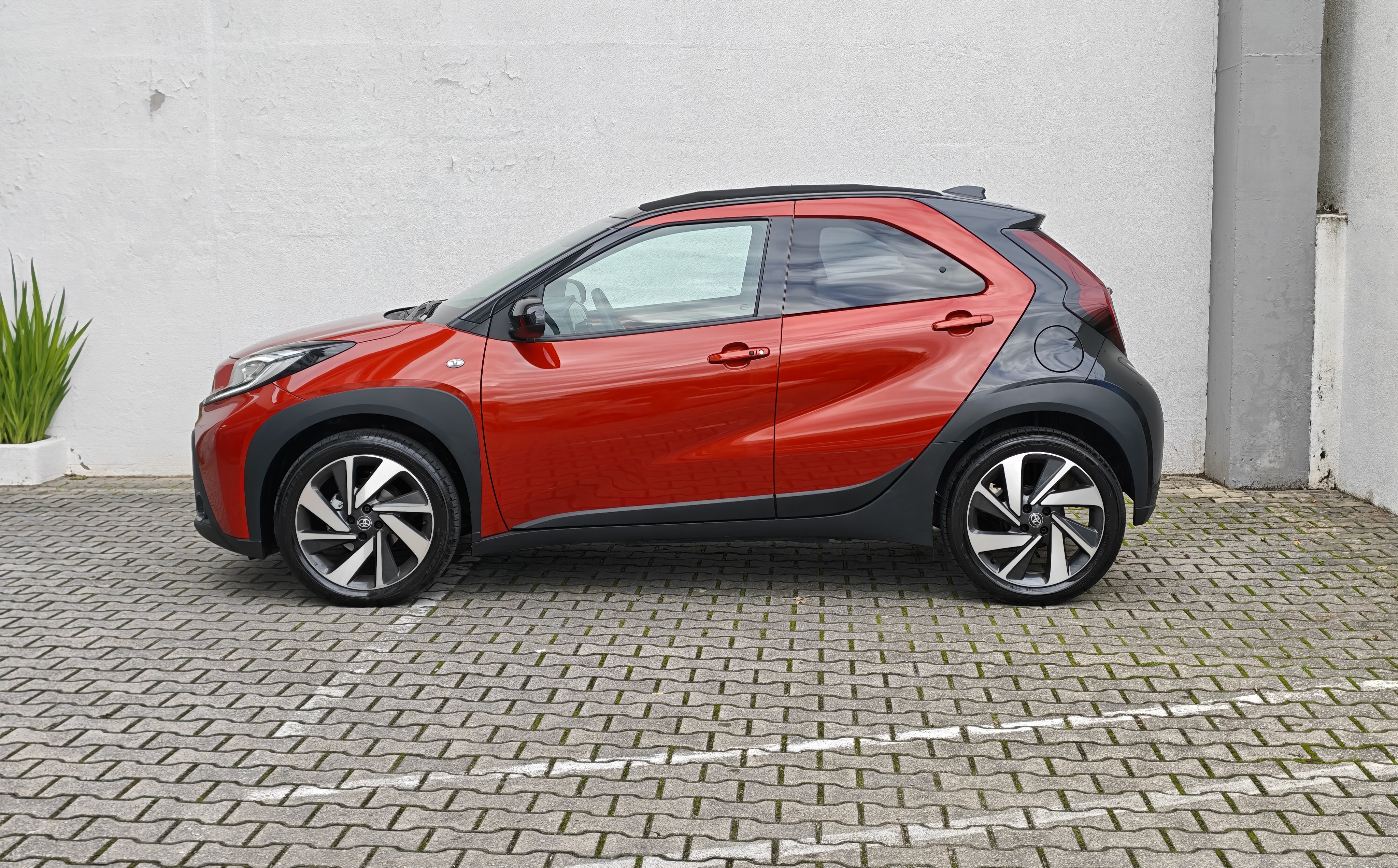 TOYOTA AYGO X Aygo X envy 1.0G CVT