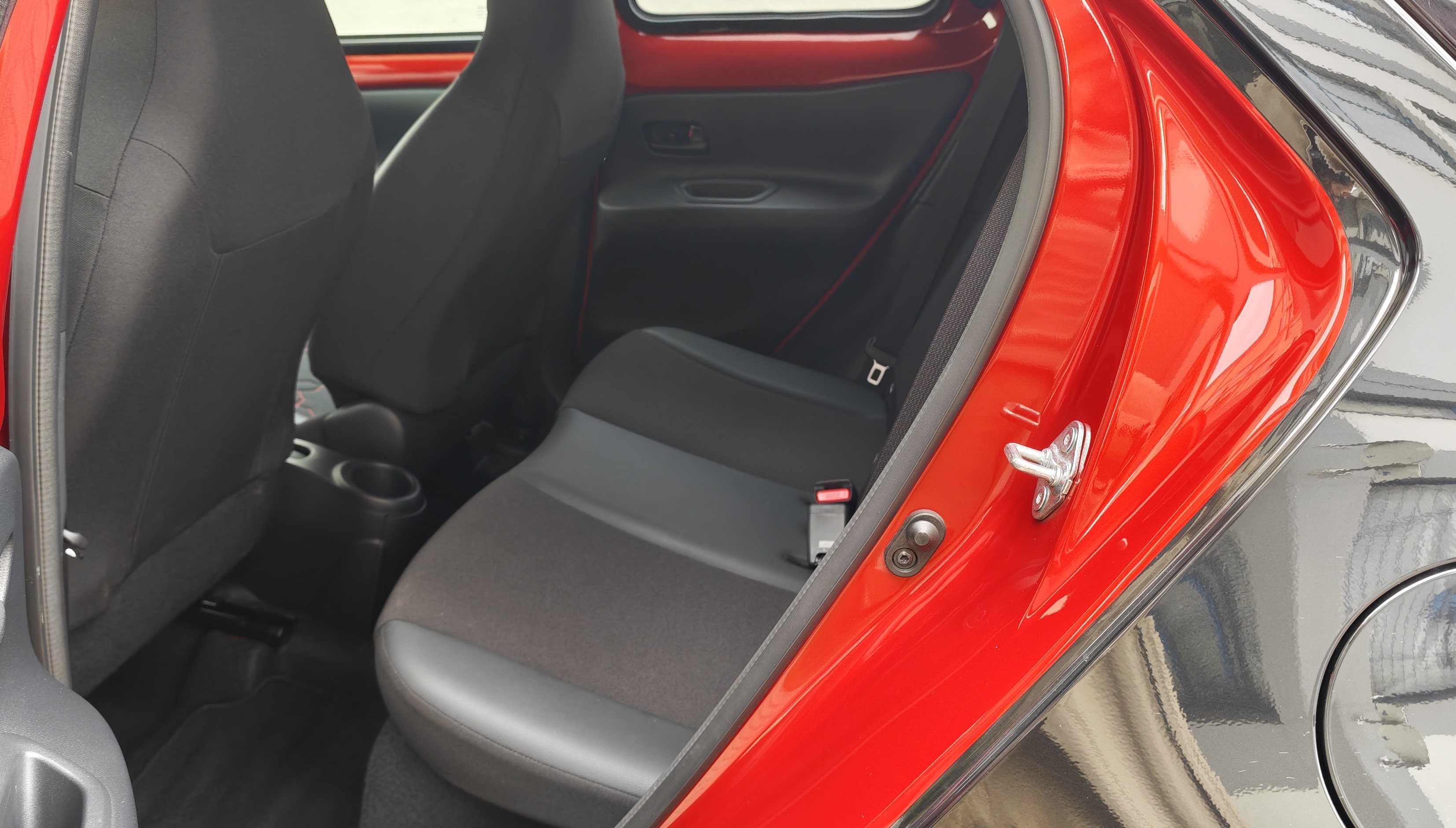 TOYOTA AYGO X Aygo X envy 1.0G CVT
