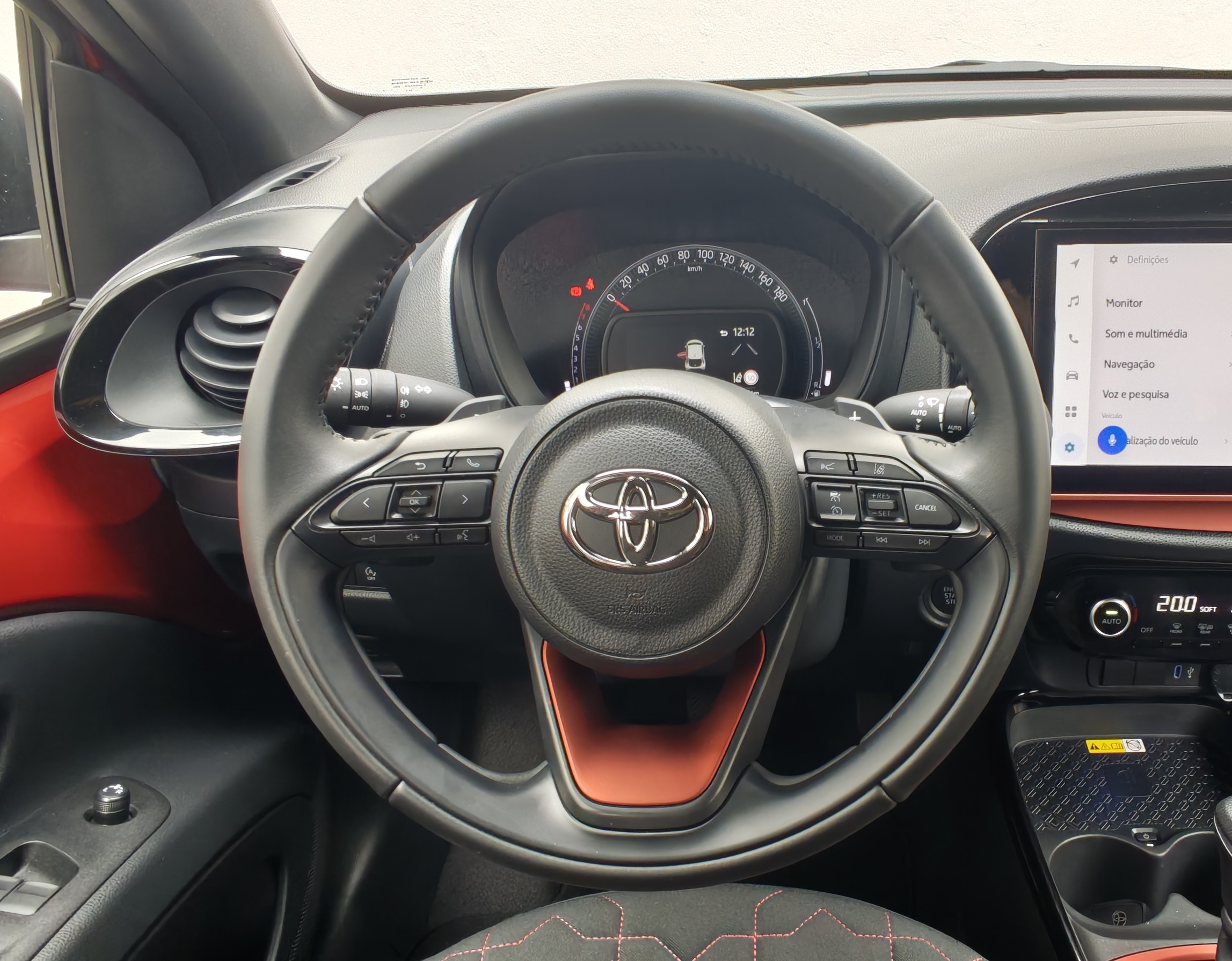 TOYOTA AYGO X Aygo X envy 1.0G CVT