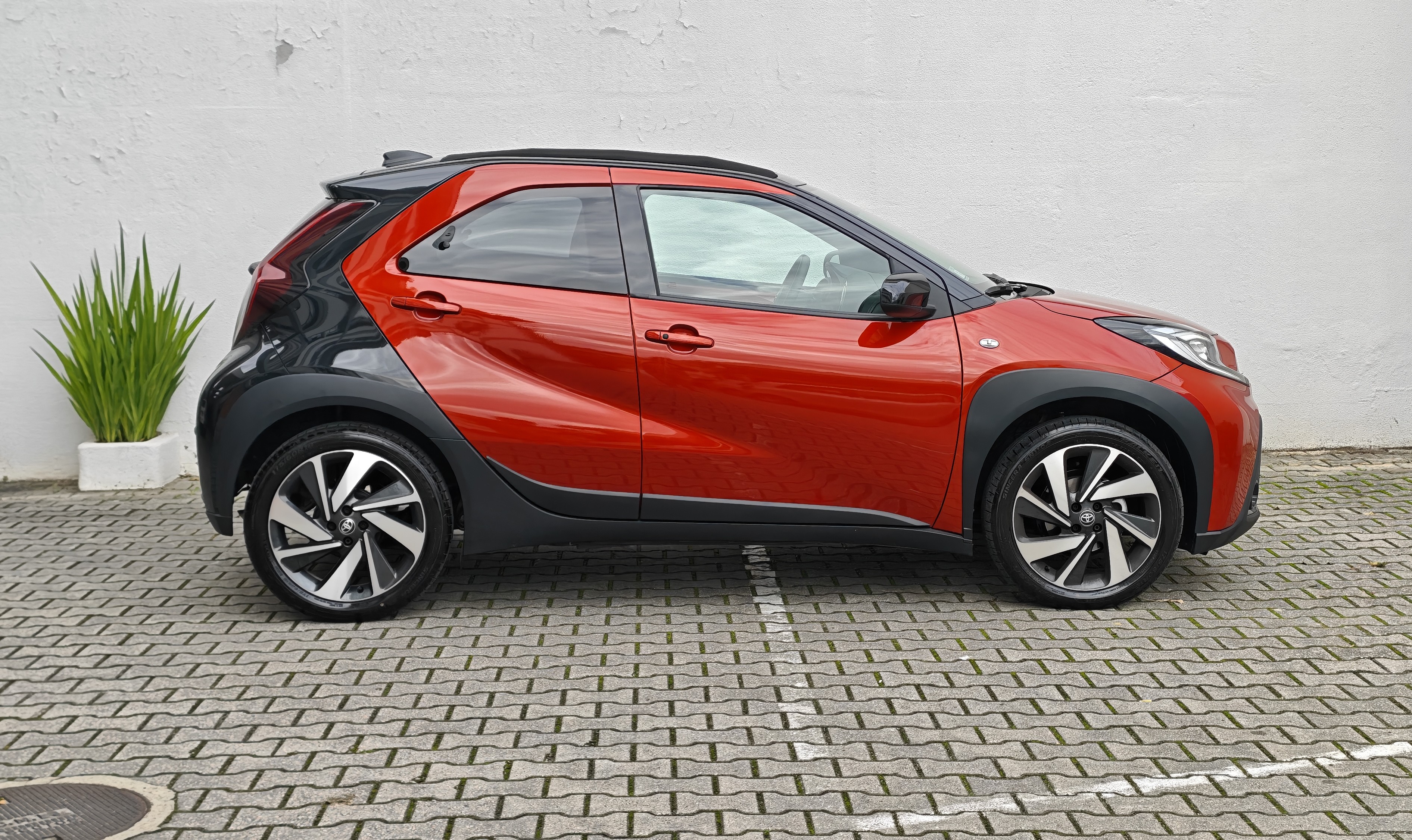 TOYOTA AYGO X Aygo X envy 1.0G CVT