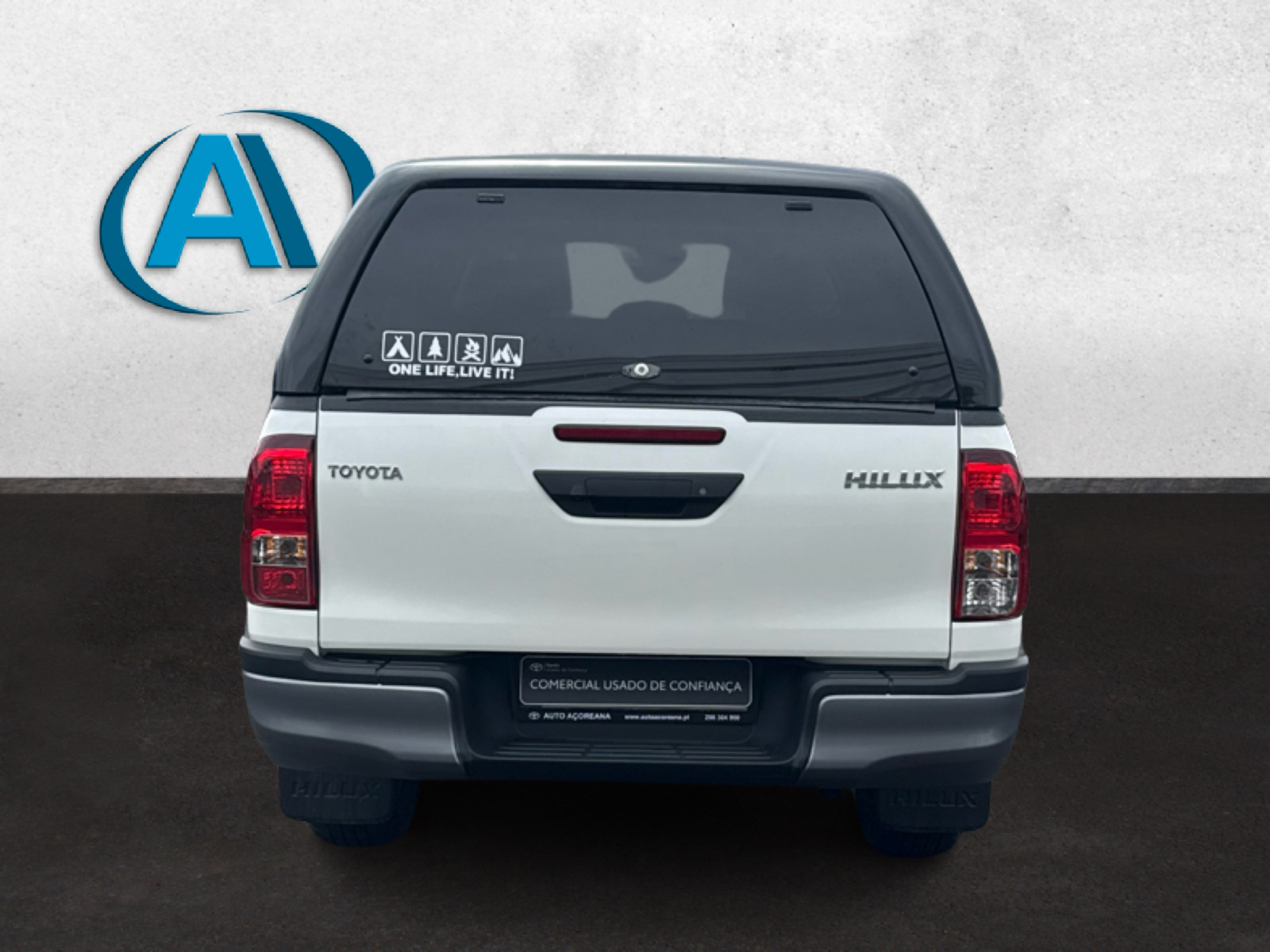 TOYOTA HILUX Hilux 2.4D 4x4 Cabina Dupla Caixa Met�lica