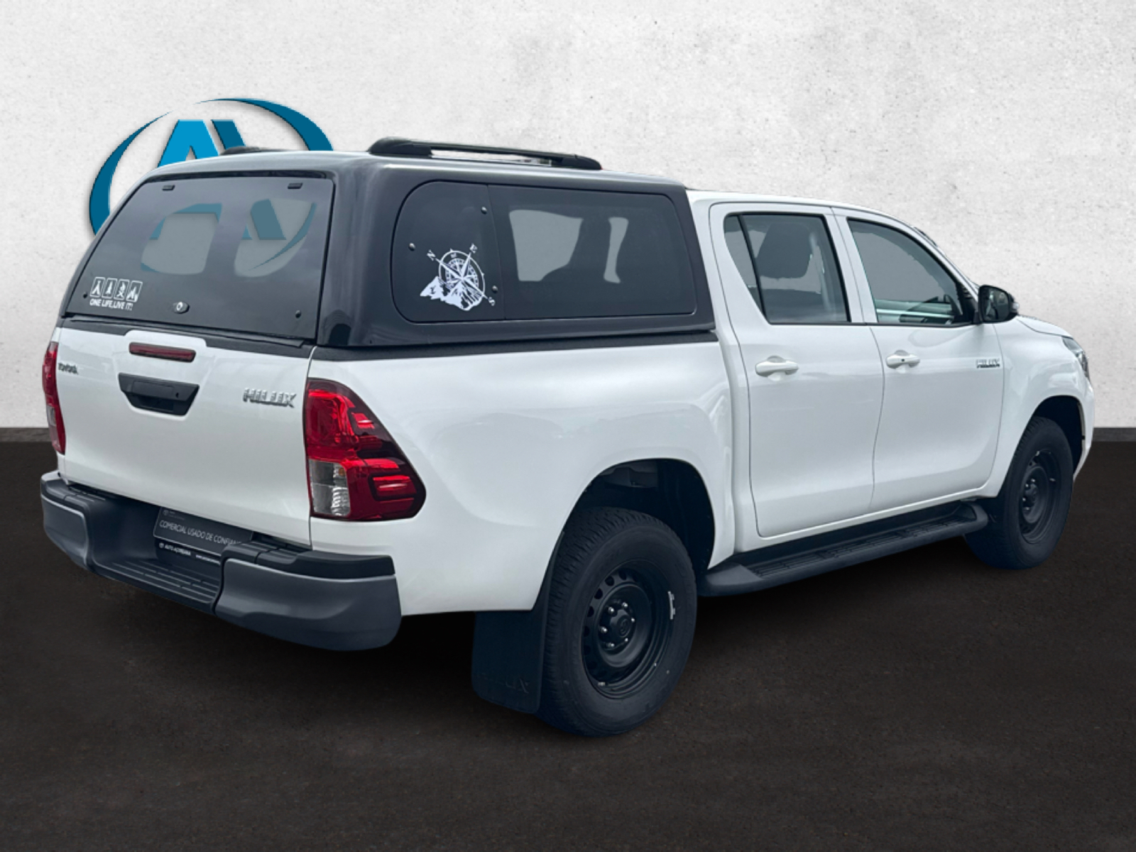 TOYOTA HILUX Hilux 2.4D 4x4 Cabina Dupla Caixa Met�lica