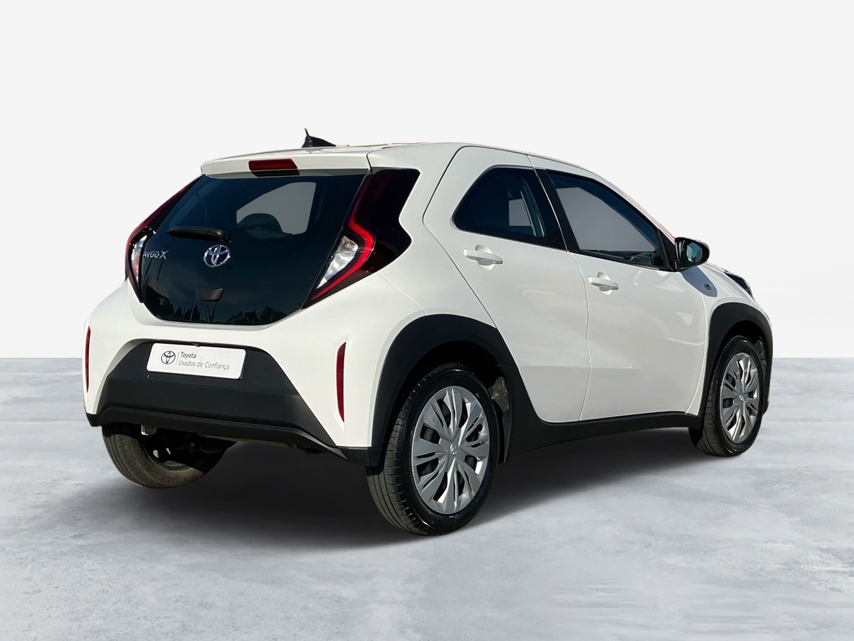 TOYOTA AYGO X Aygo X play 1.0G
