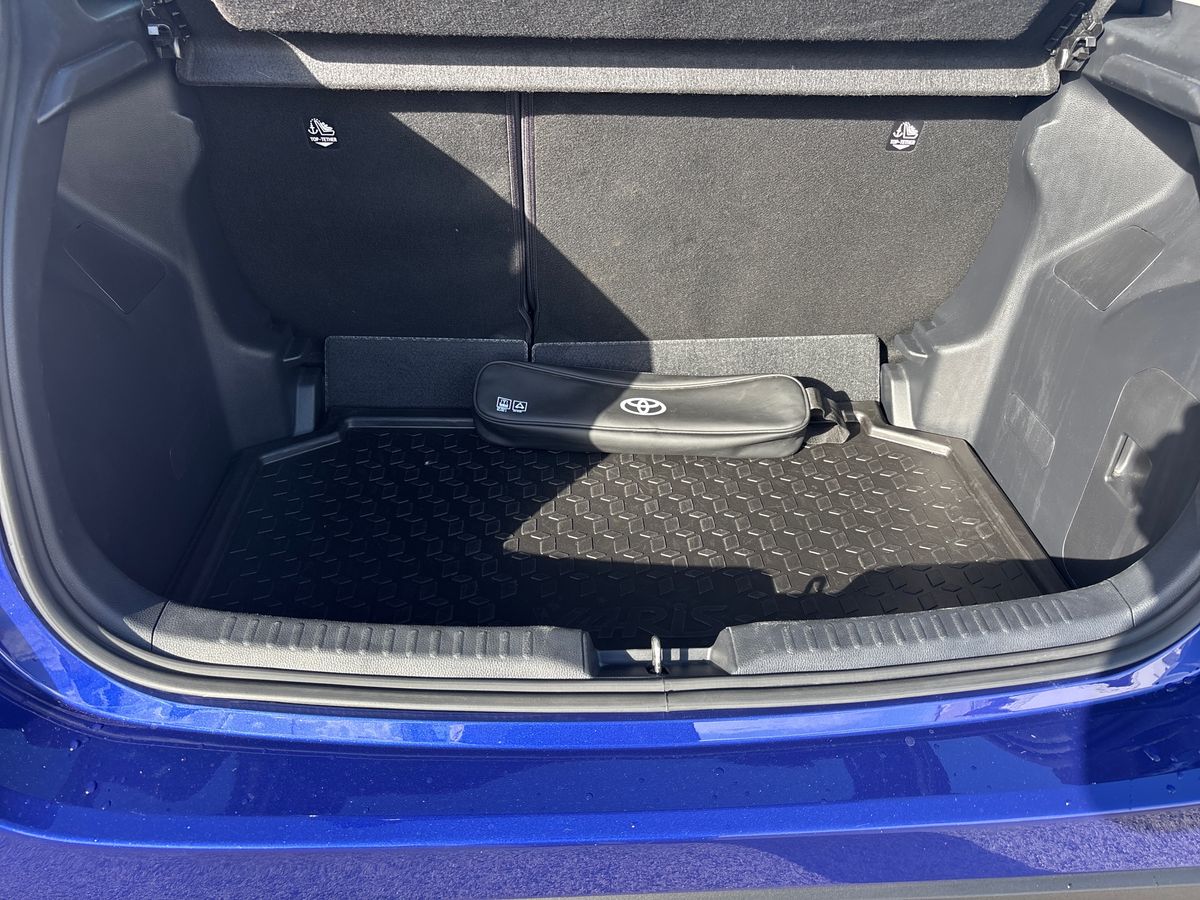 TOYOTA YARIS Yaris 1.5 Hybrid 115 Comfort Plus