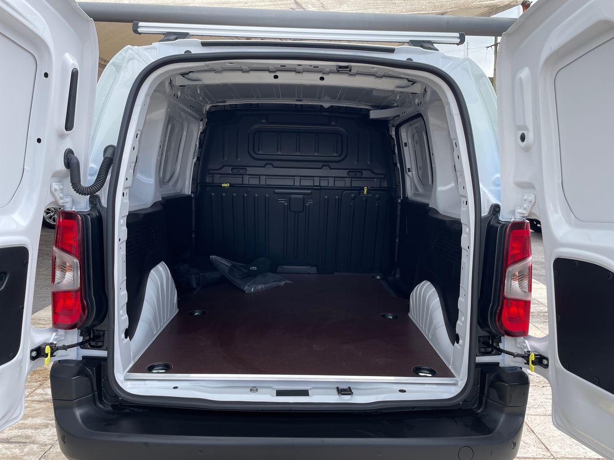 TOYOTA PROACE CITY BEV Proace City BEV L1 50kWh Comfort