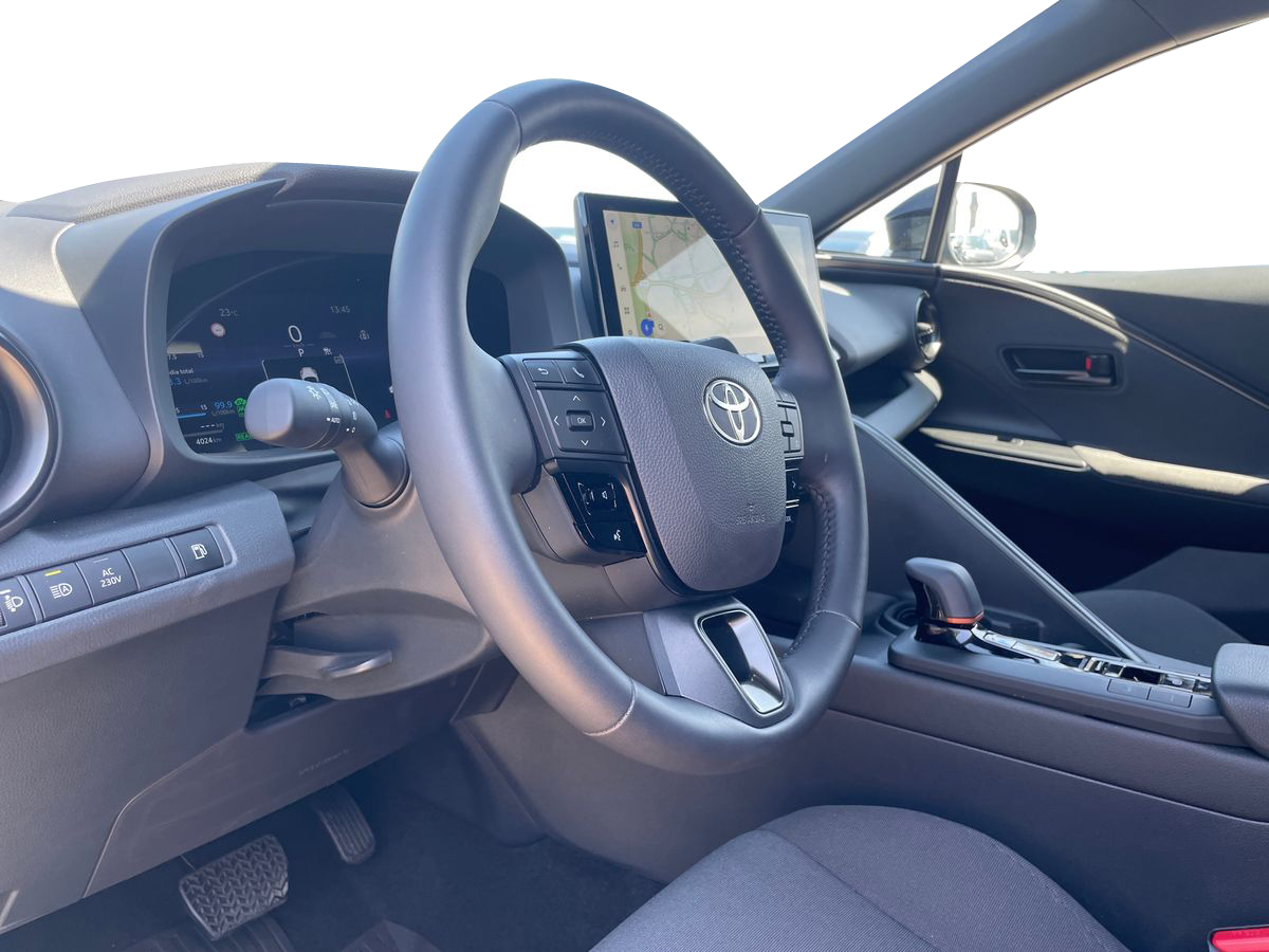 TOYOTA TOYOTA C-HR PLUG-IN Toyota C-HR Plug-in 2.0 Hybrid Dynamic Force SQUARE Collection