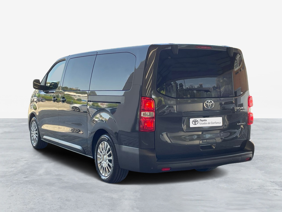 TOYOTA PROACE VERSO BEV Proace Verso BEV L2 75kWh Exclusive 9L