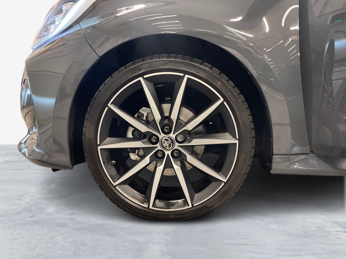 TOYOTA YARIS Yaris 1.5 Hybrid 130 GR Sport