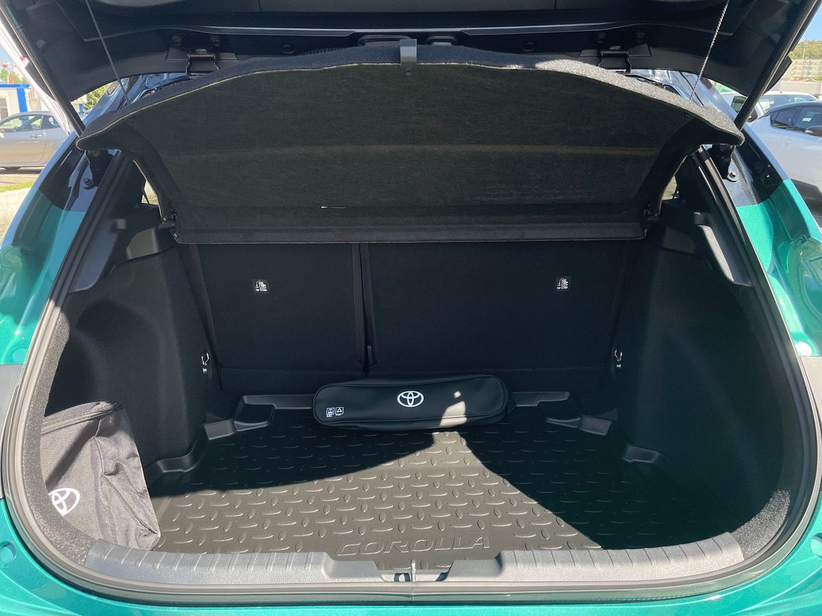 TOYOTA COROLLA HB Corolla HB 1.8 Hybrid GR Sport