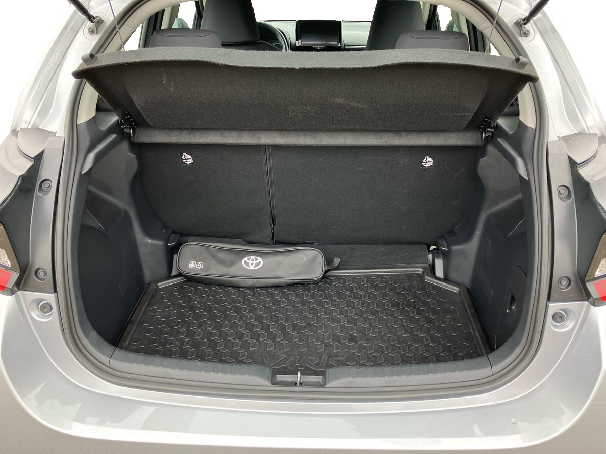 TOYOTA YARIS Yaris 1.5 Hybrid 115 Comfort Plus