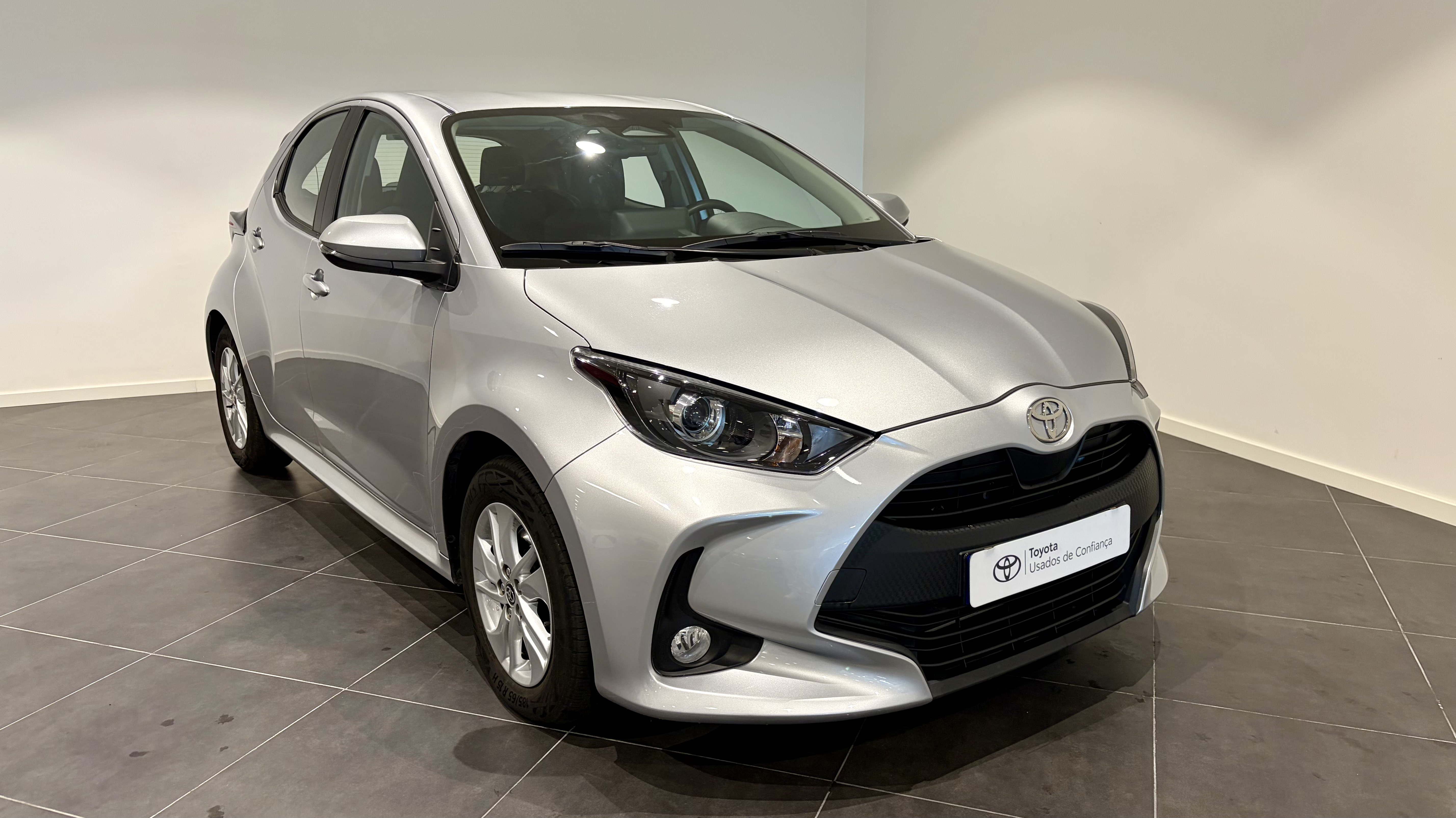TOYOTA YARIS Yaris 1.5 Hybrid 115 Comfort Plus