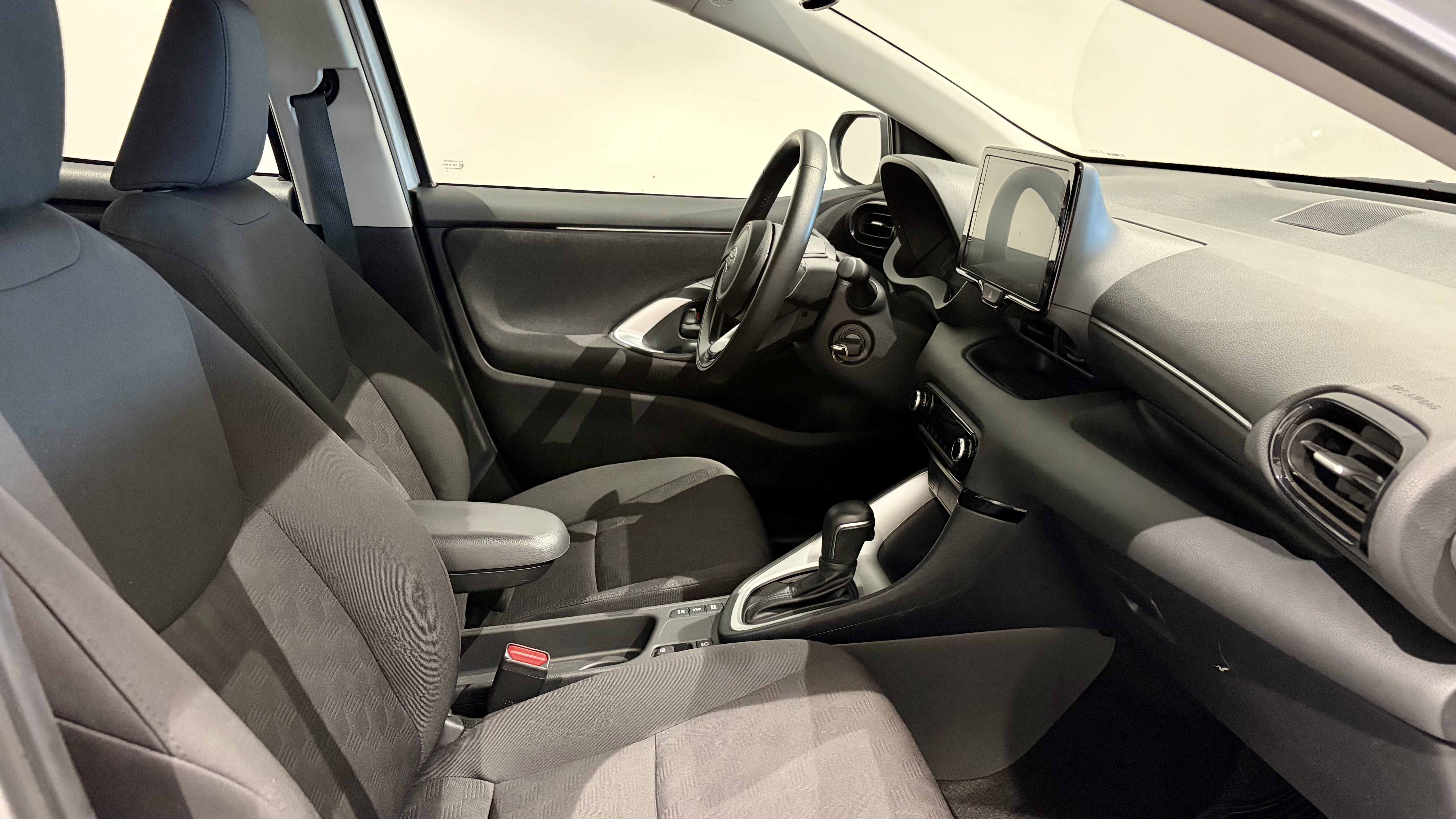 TOYOTA YARIS Yaris 1.5 Hybrid 115 Comfort Plus