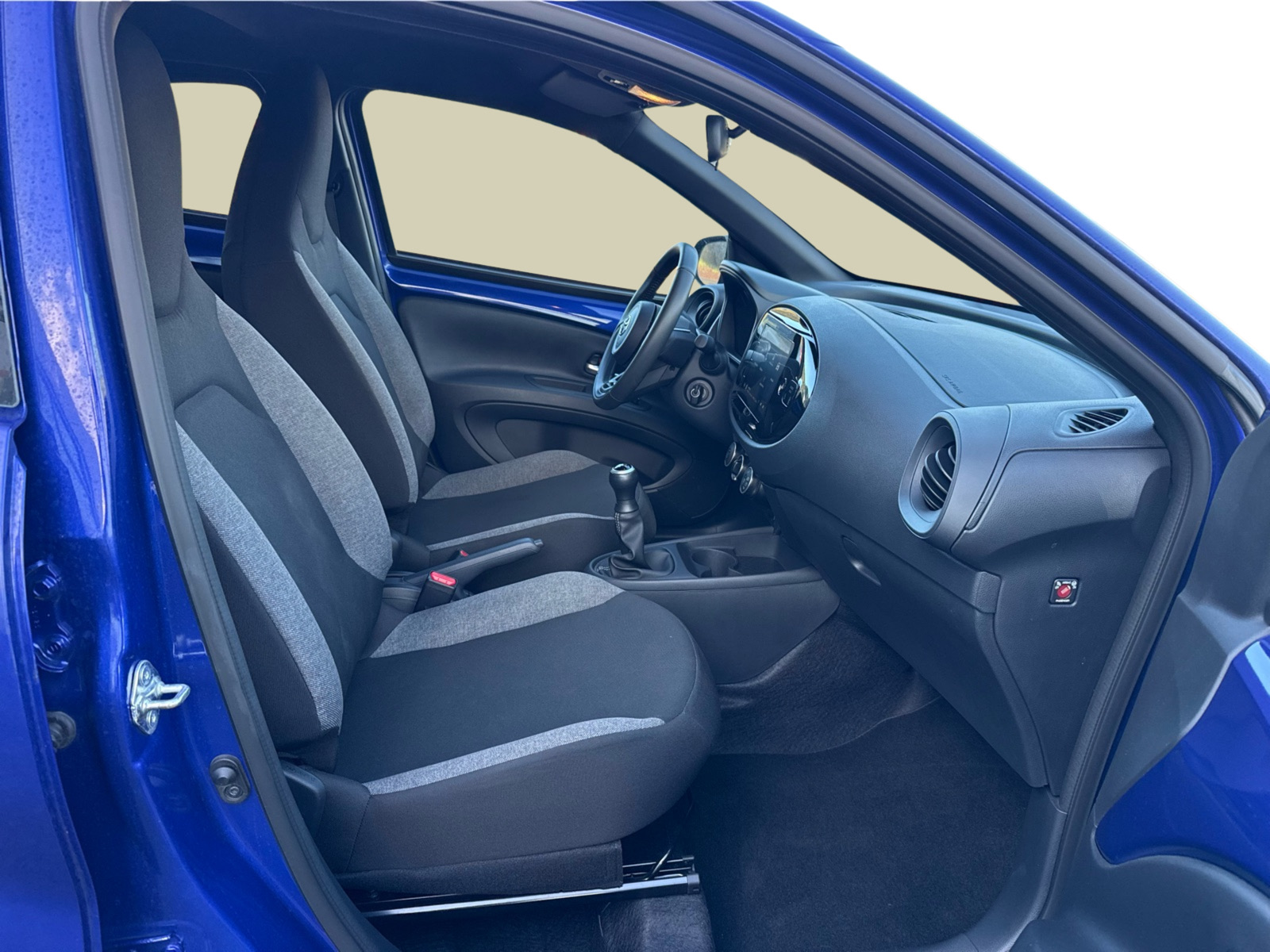 TOYOTA AYGO X Aygo X play 1.0G MT