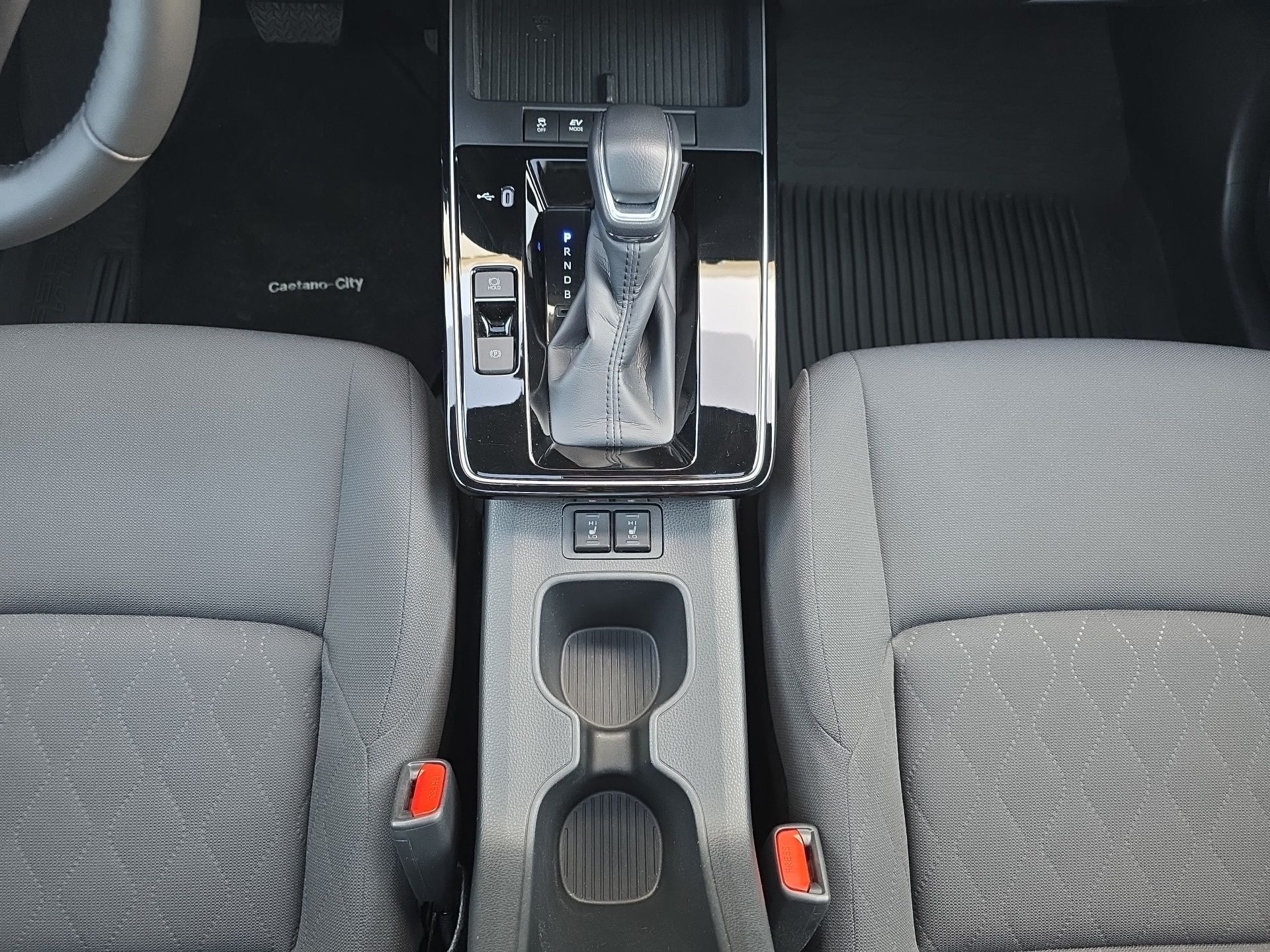 TOYOTA COROLLA CROSS Corolla Cross 1.8 Hybrid Luxury