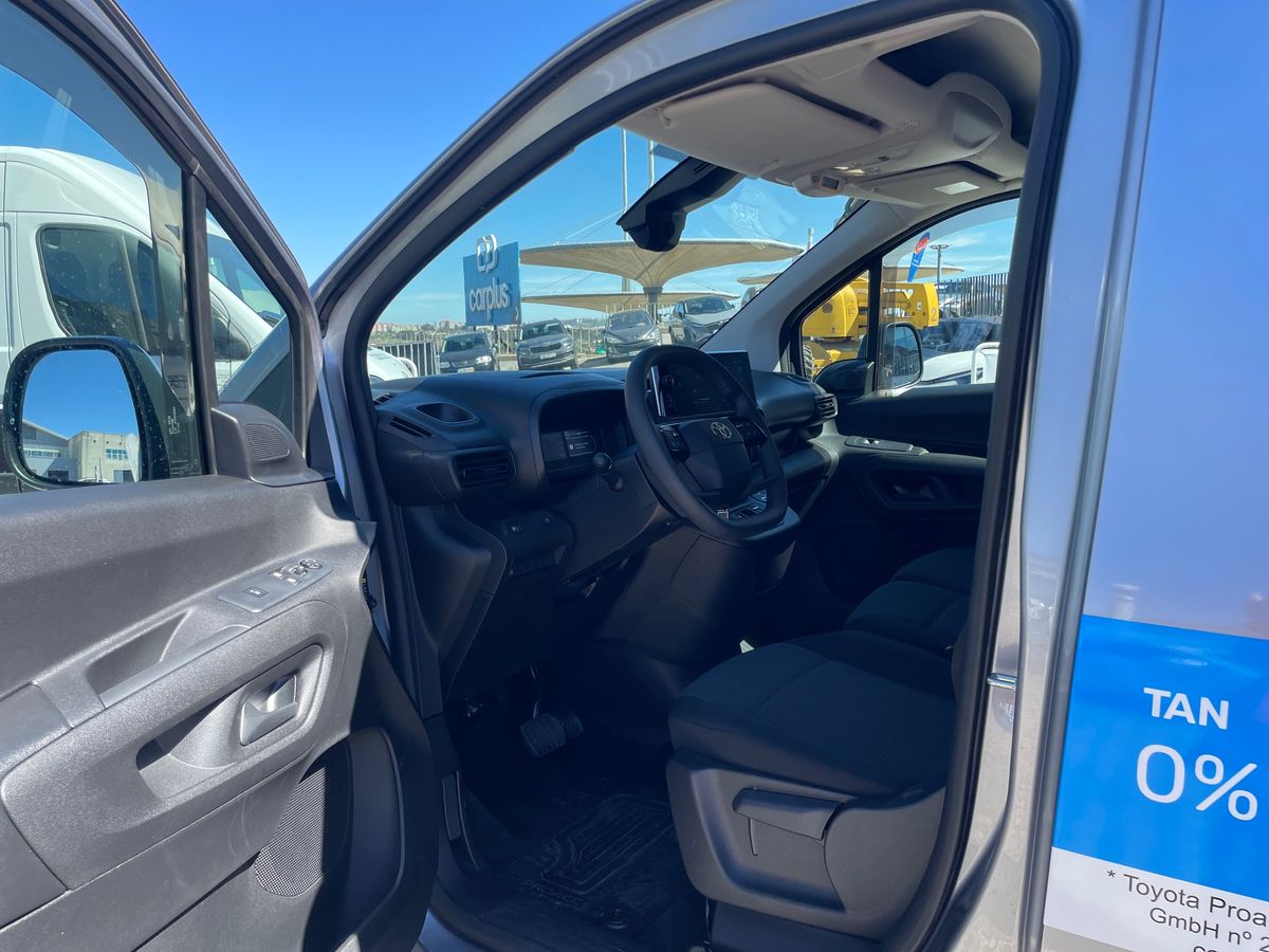 TOYOTA PROACE CITY BEV Proace City BEV L1 50kWh Exclusive