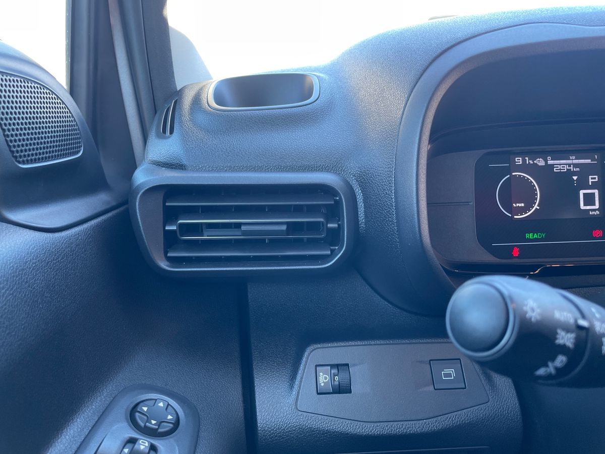 TOYOTA PROACE CITY BEV Proace City BEV L1 50kWh Exclusive