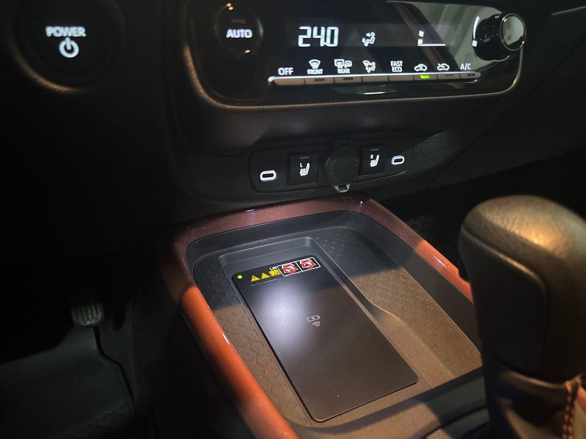 TOYOTA AYGO X Aygo X Hybrid 115 Envy